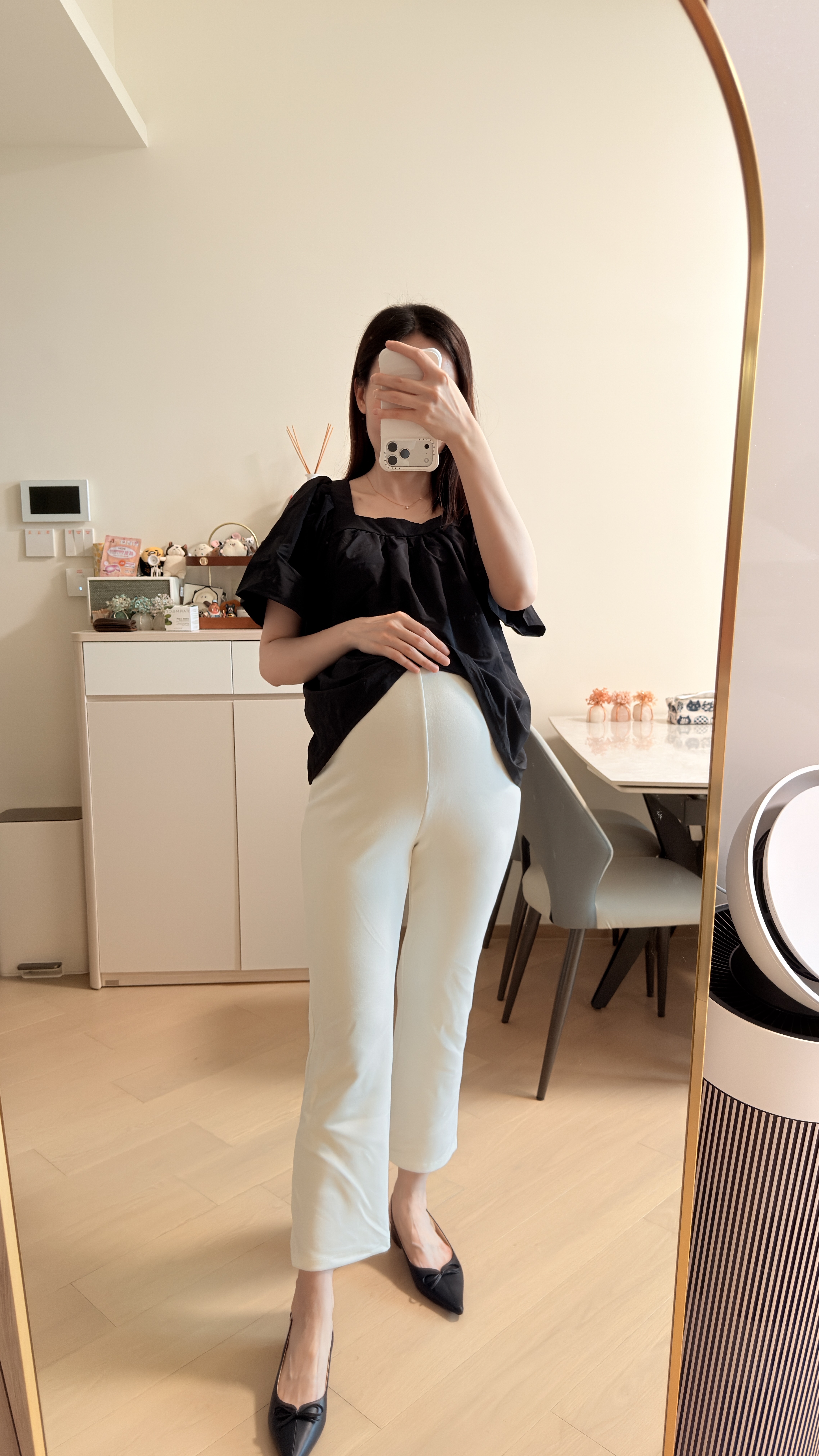 The Sky Breeze Blouse（黑、藍現貨）