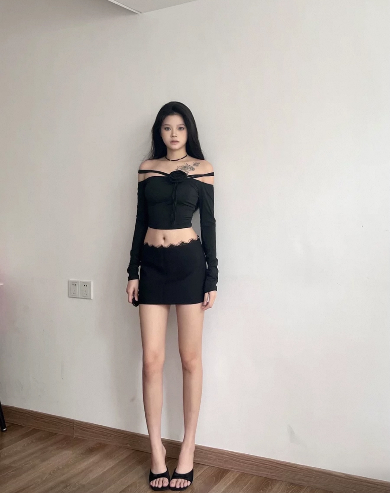 Q10009蕾丝花边短裙