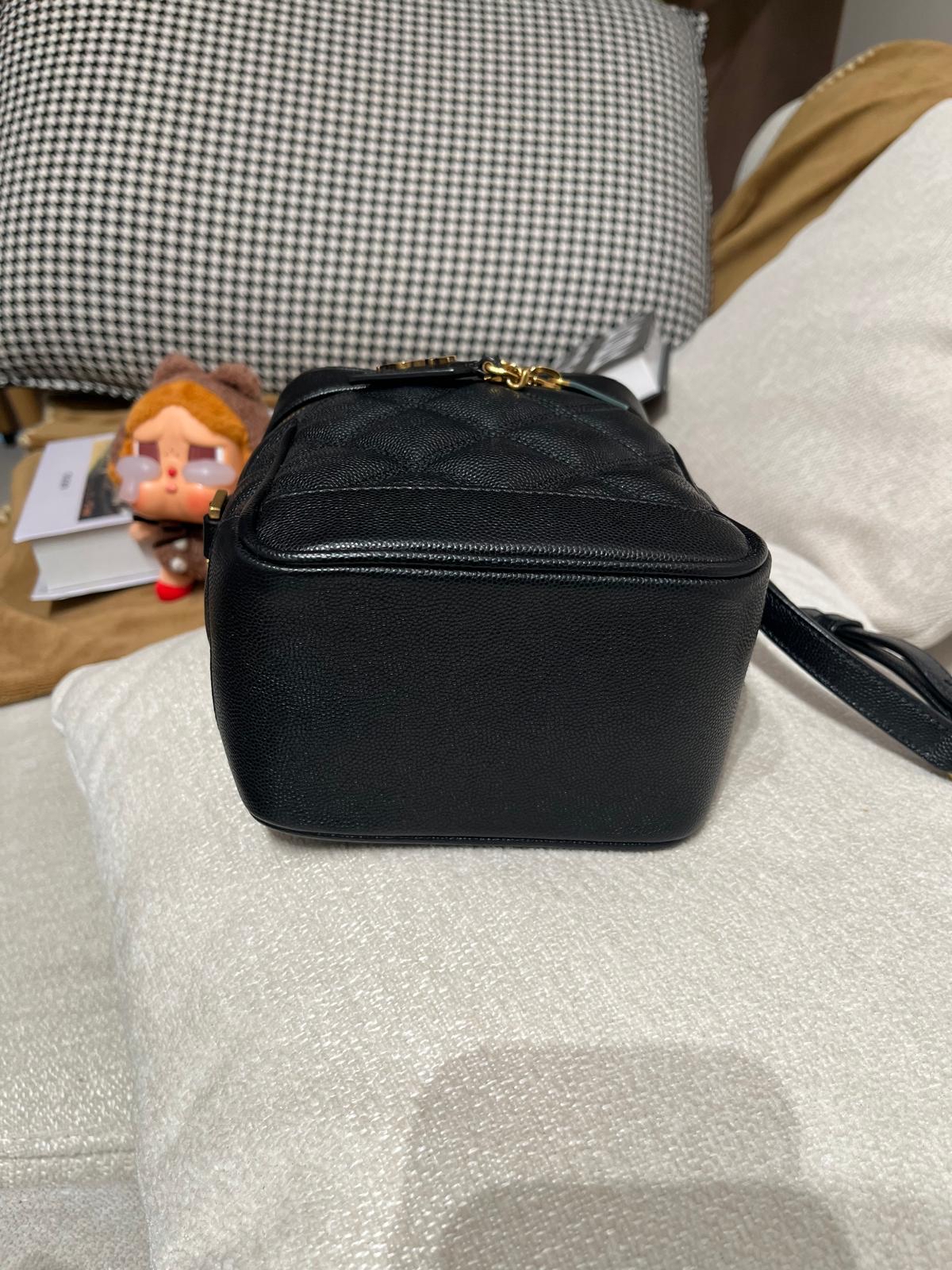 Ysl 80'S VANITY BAG IN CARRÉ-QUILTED GRAIN DE POUDRE EMBOSSED LEATHER 100%Authentic, 98%new ✅Dust bag