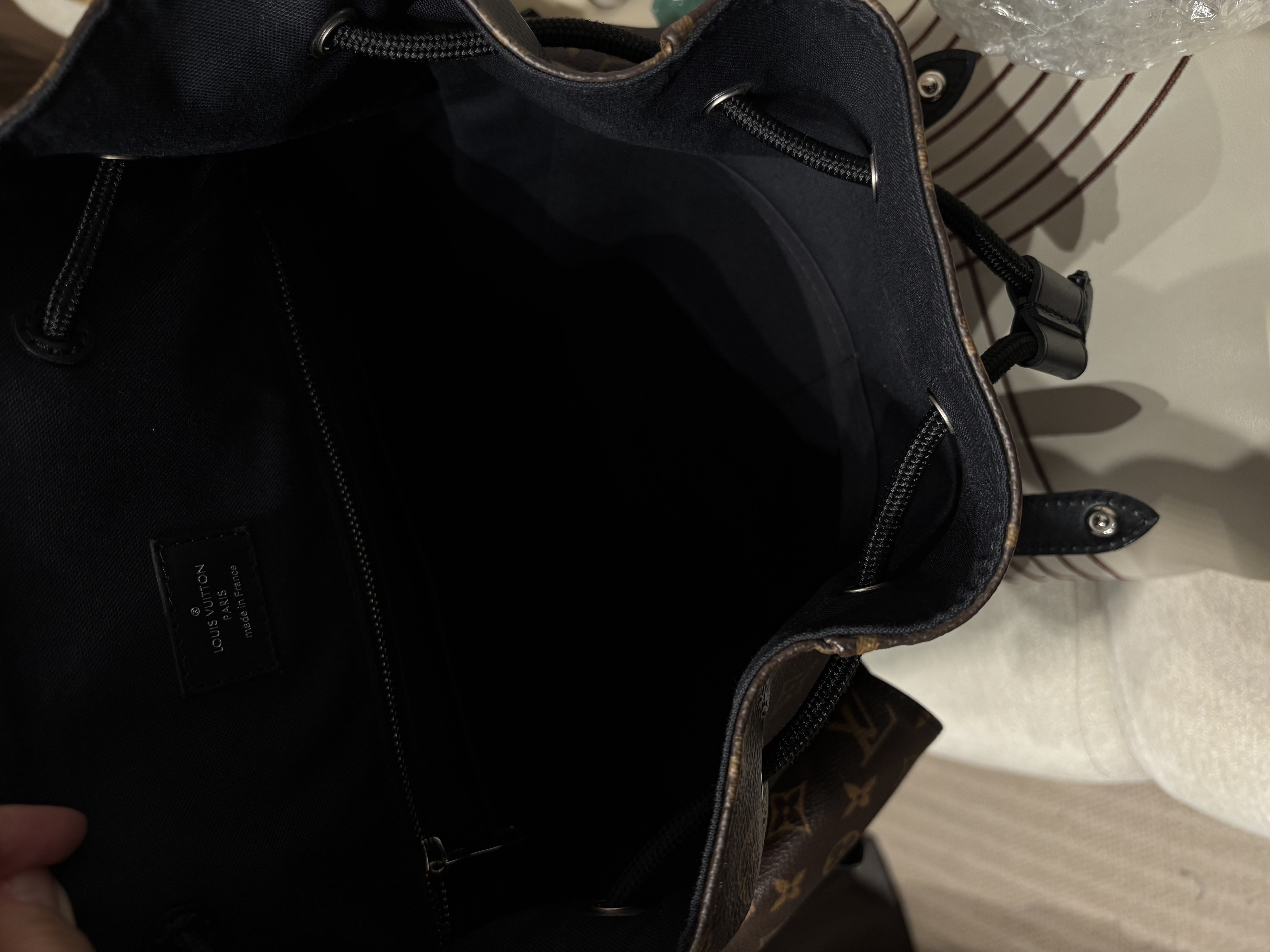 Lv backpack Christopher MM M43735 Monogram Macassar 100%Authentic,95%new✅dust bag ✨