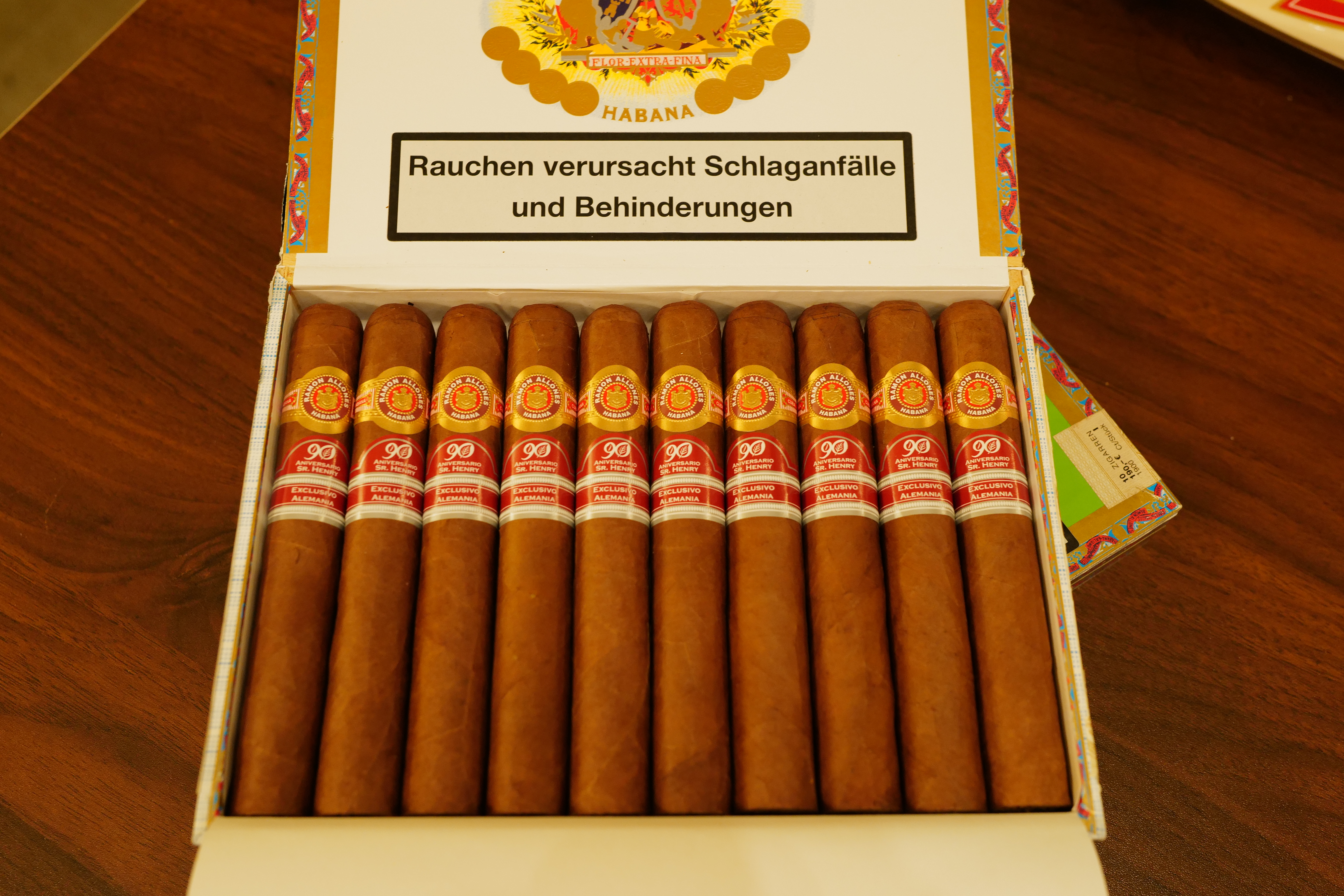Ramón Allones Sr. Henry Edición Regional Alemania (亨利前輩 德國 地區限定版 )