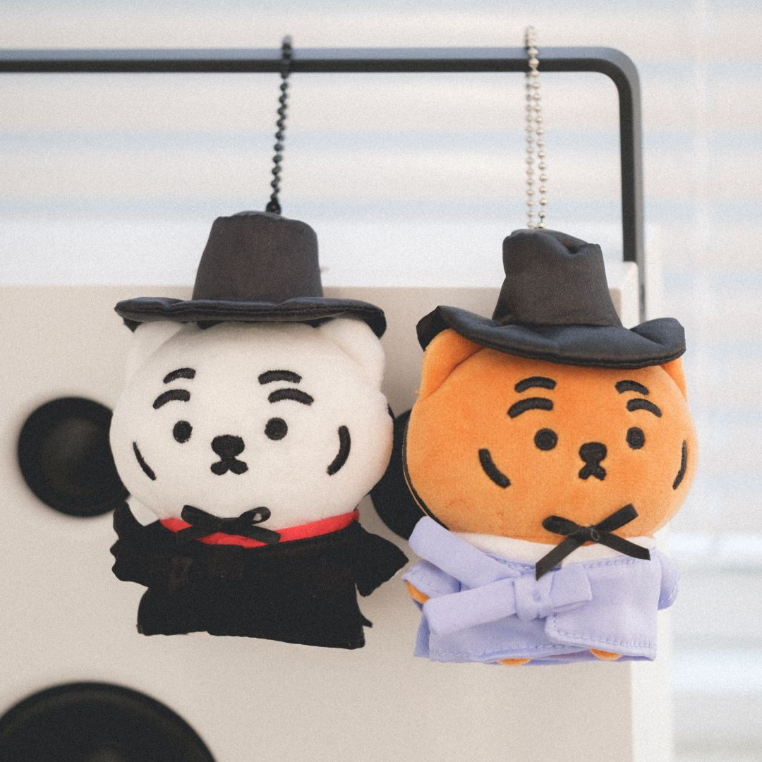 [MUZIK TIGER] 韓服老虎公仔匙扣 (2款)