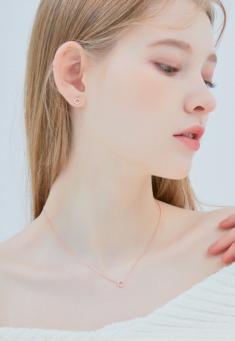 J.ESTINA LALA J系列｜四葉草頸鍊