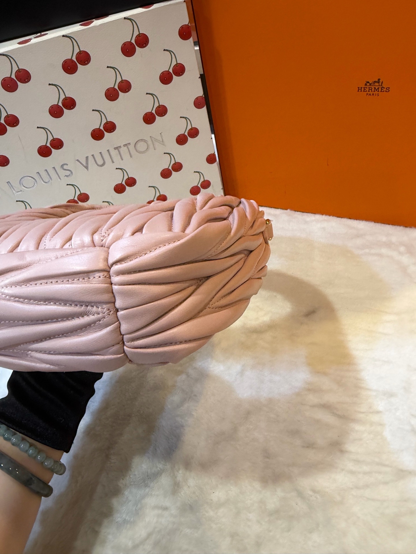 Pre Owned Miu Miu wander hobo