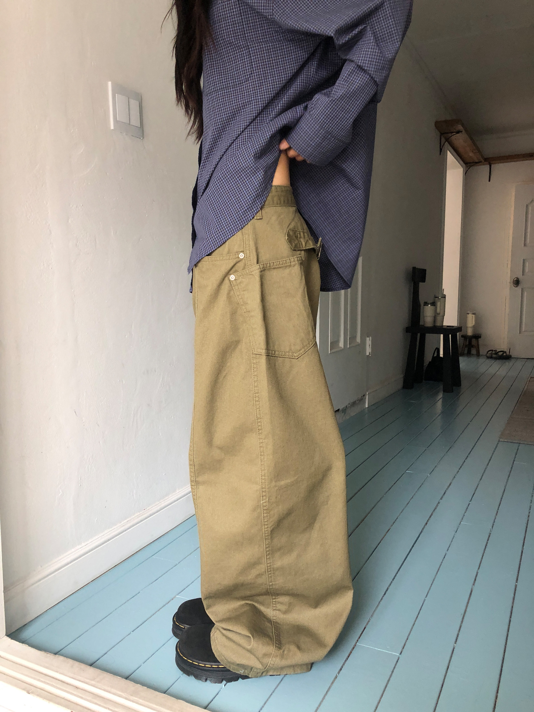 Side Pocket Wide-Leg Pants