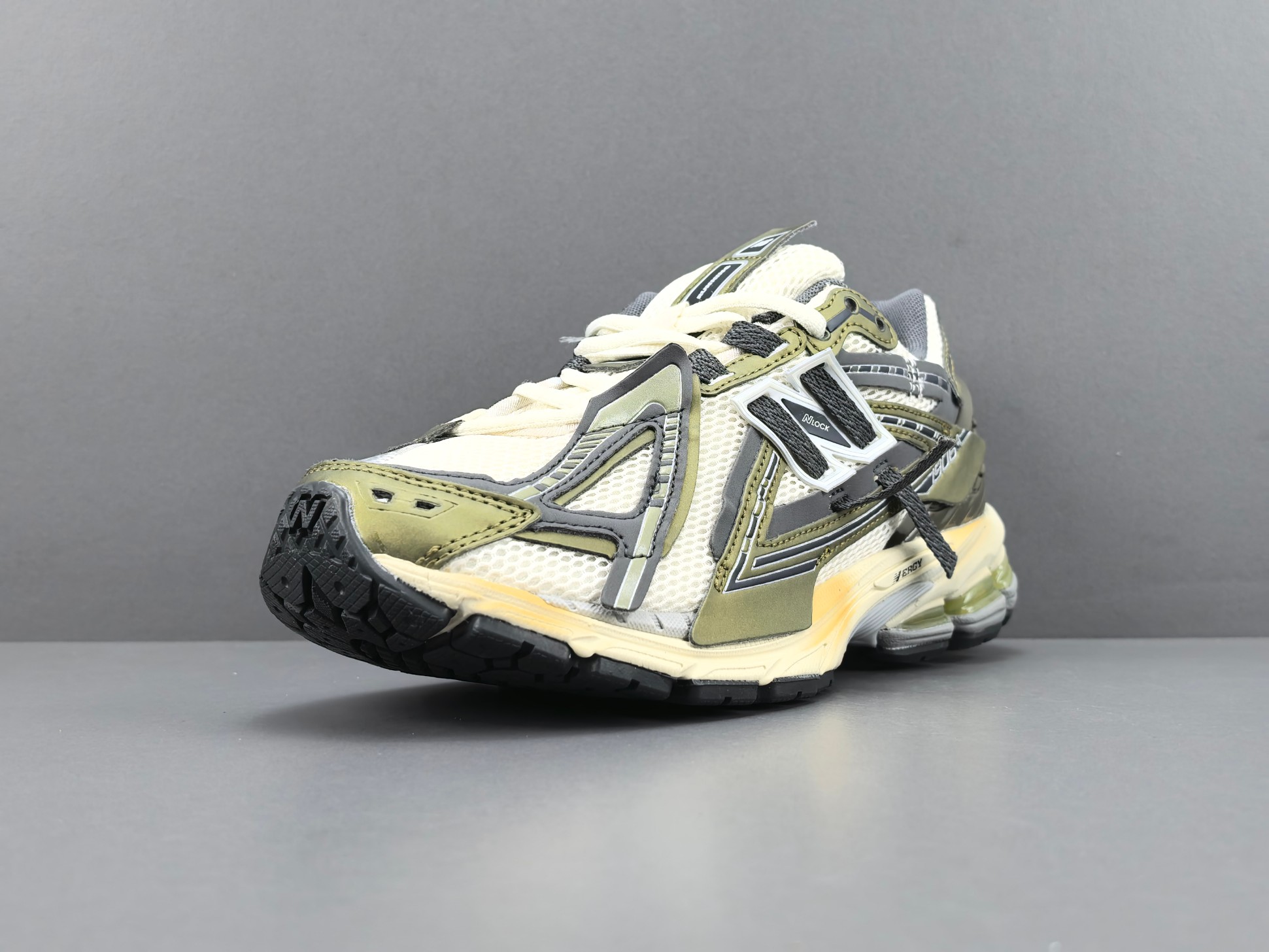 New Balance 1906A U1906ANC