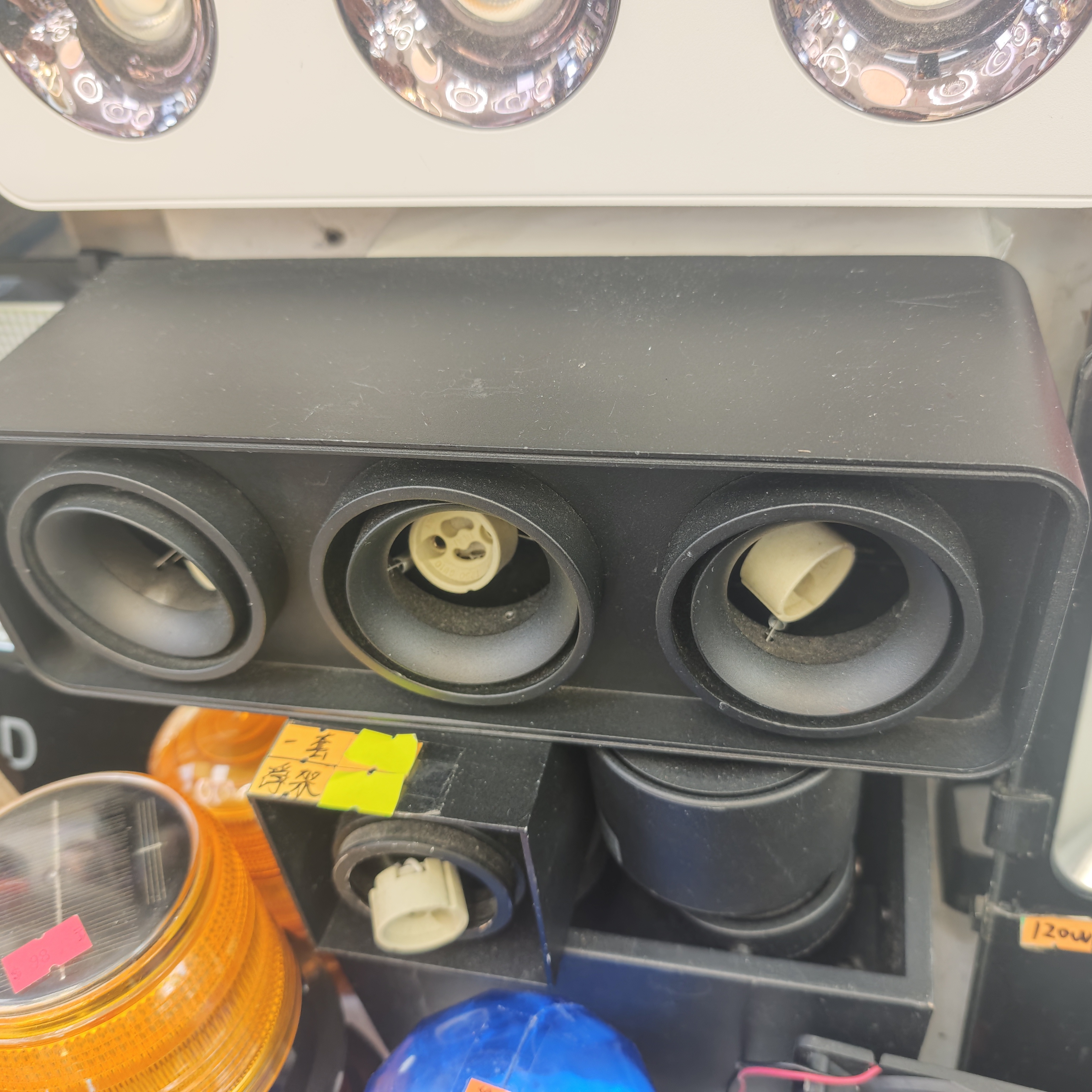 方形盒仔燈  都市系列 黑色 三頭盒仔燈  固定角度 可更換GU10燈膽 天花盒仔燈 不可換燈膽