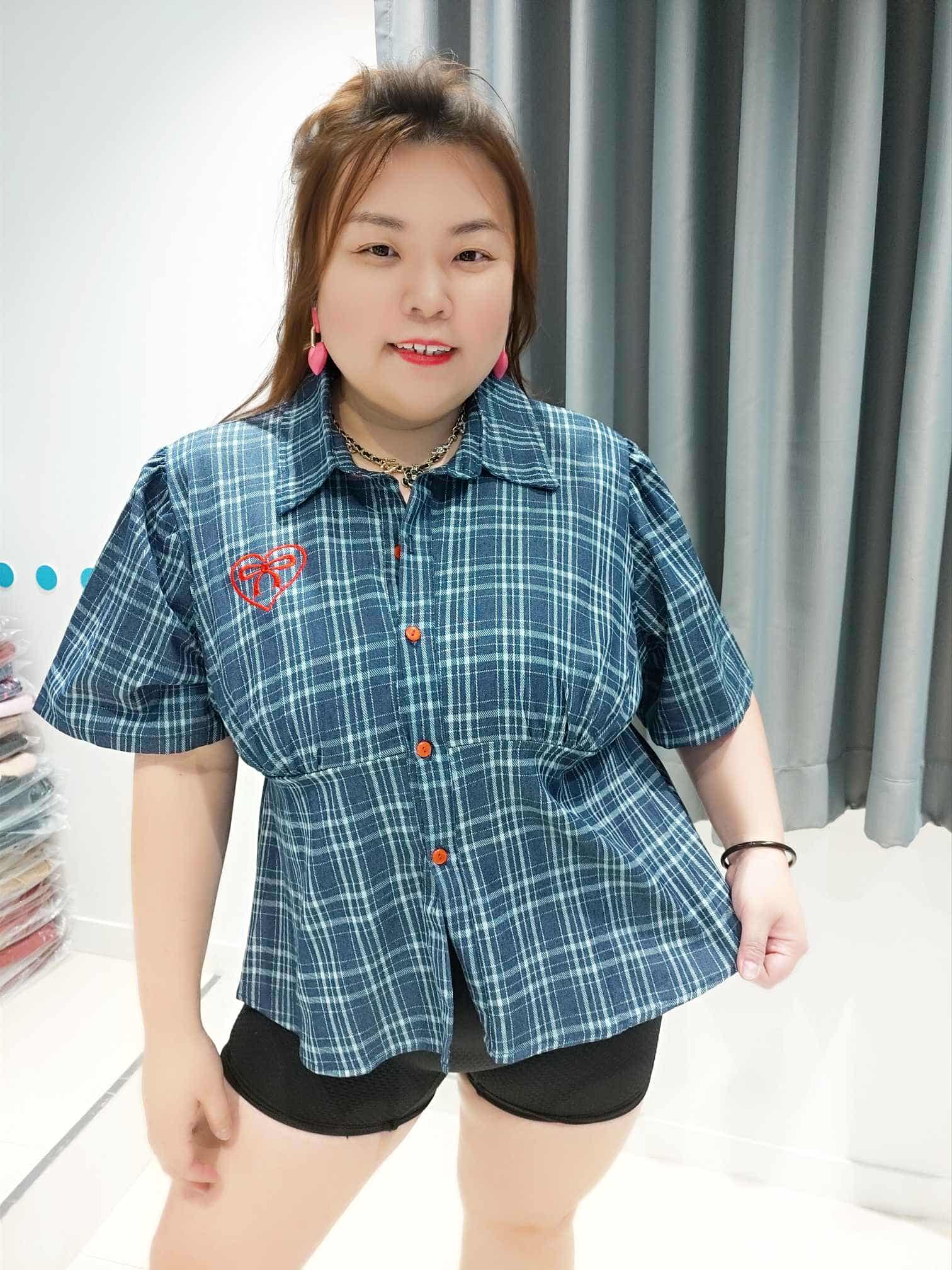 DOD11 刺绣爱心格子有领娃娃衣