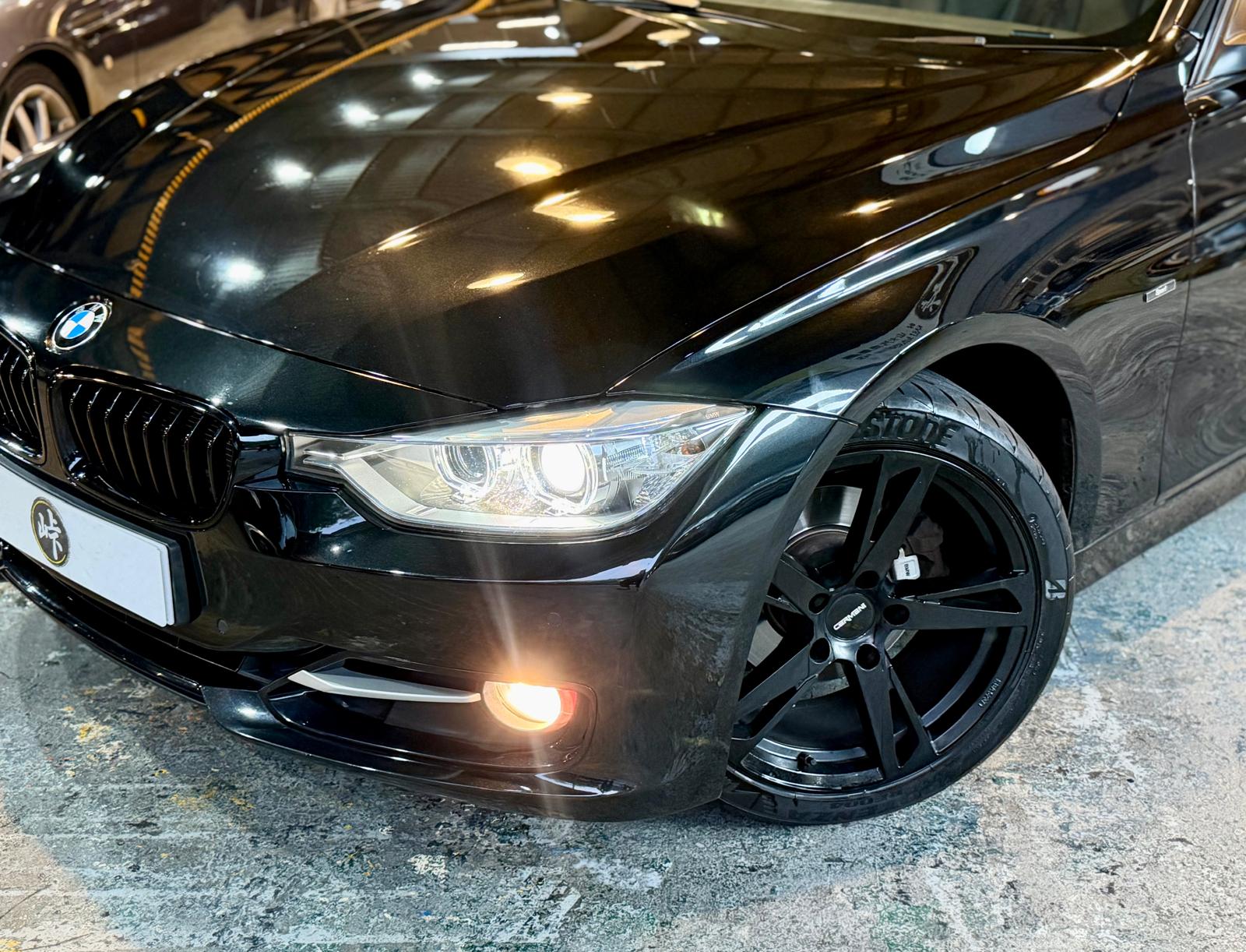 B.M.W. 320i Saloon Sport (F30) 2013
