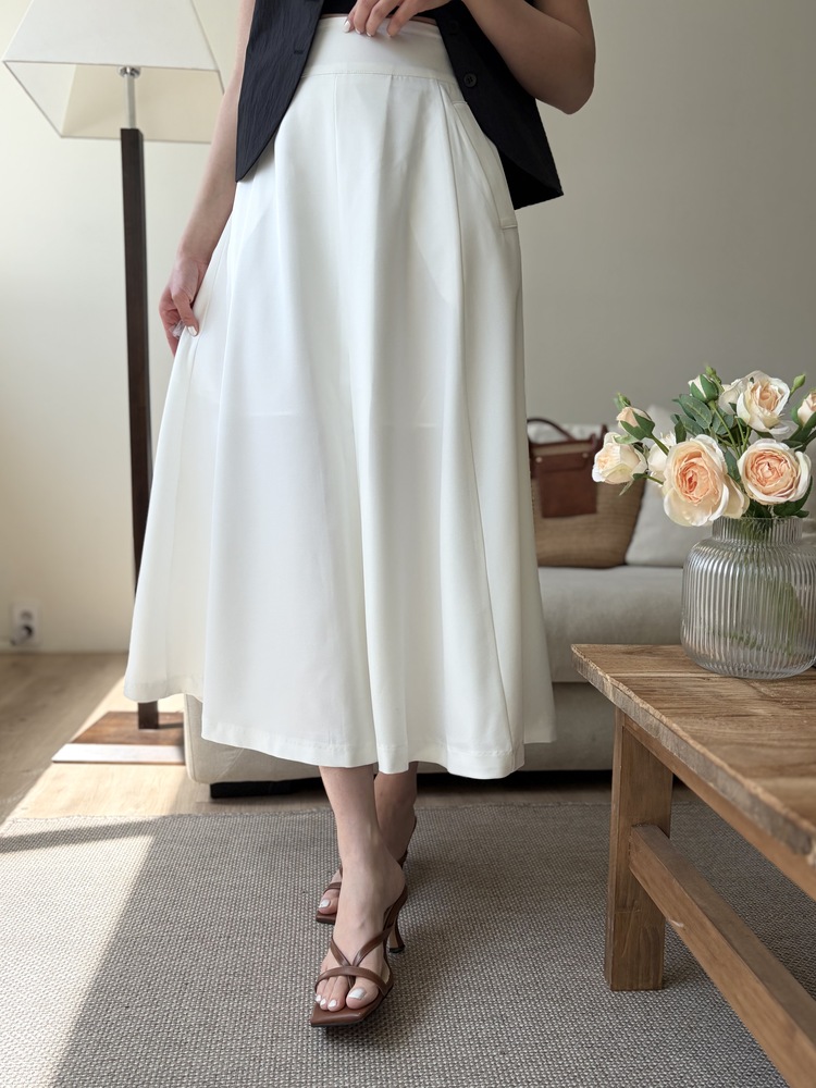 Front-Slit Midi Flare Skirt (Ivory)