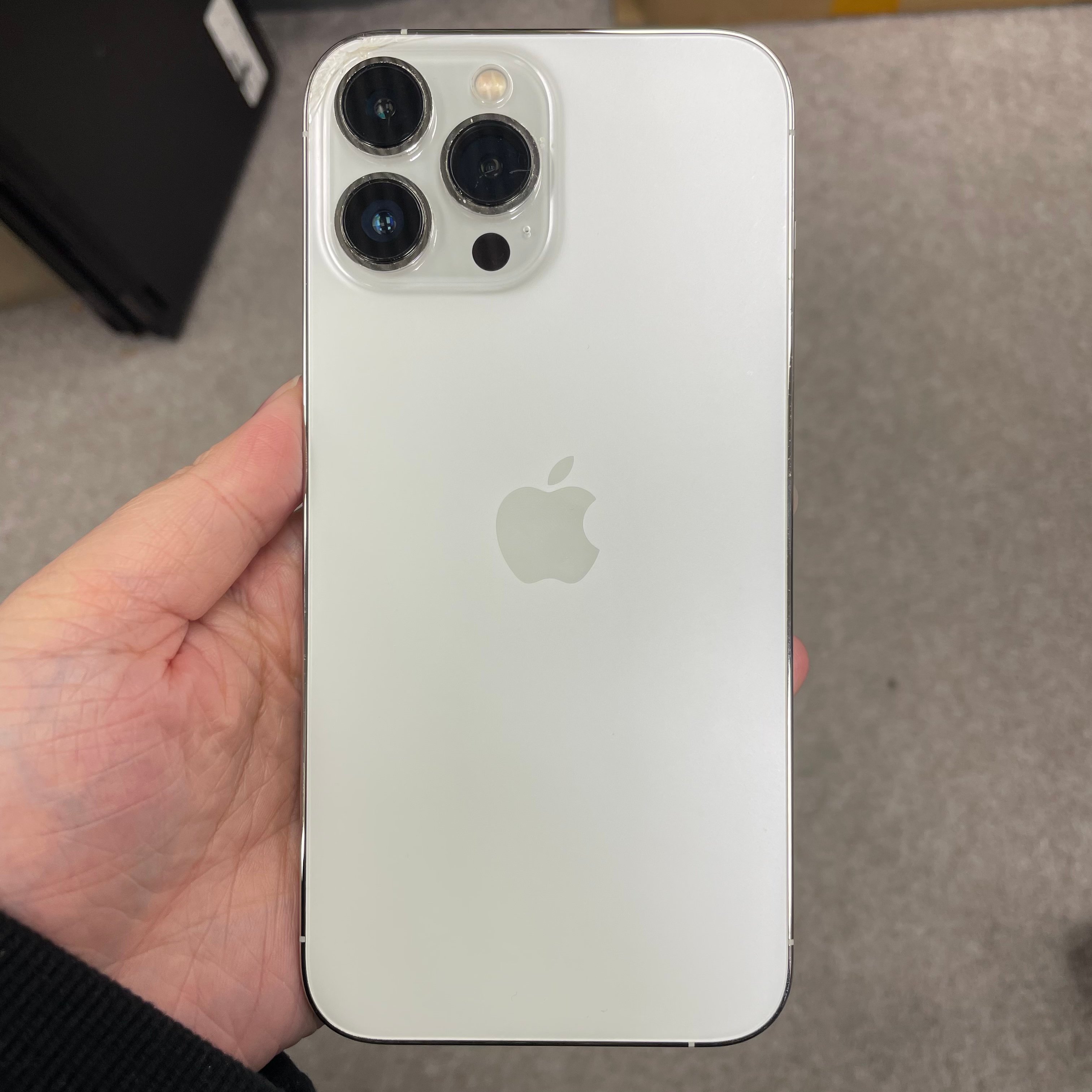 *5759 13 Promax 勁靚機 128GB 電100 白色 white