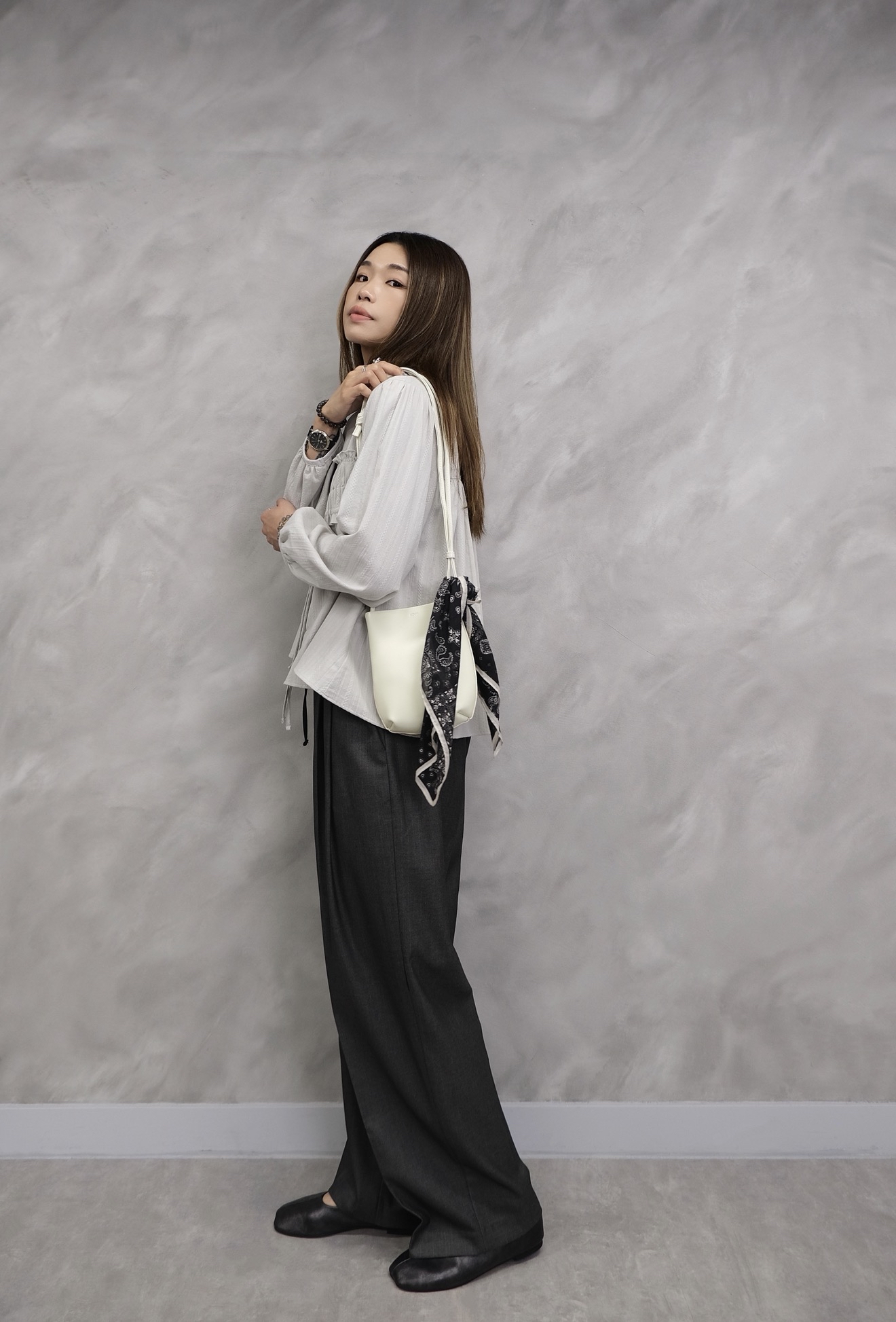 Mini leather knot bag