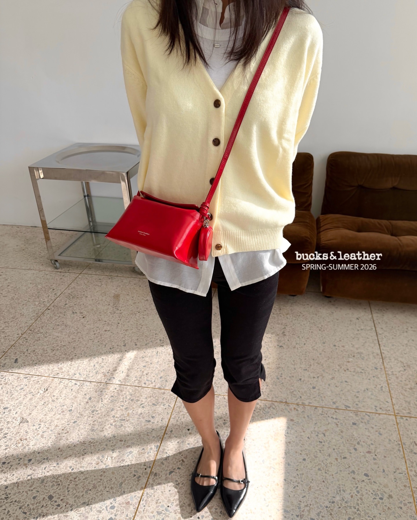 【26SS新皮】預訂_牛皮亮面 Bread bag 磁吸枕頭包 (Mini) By Bucks & leather