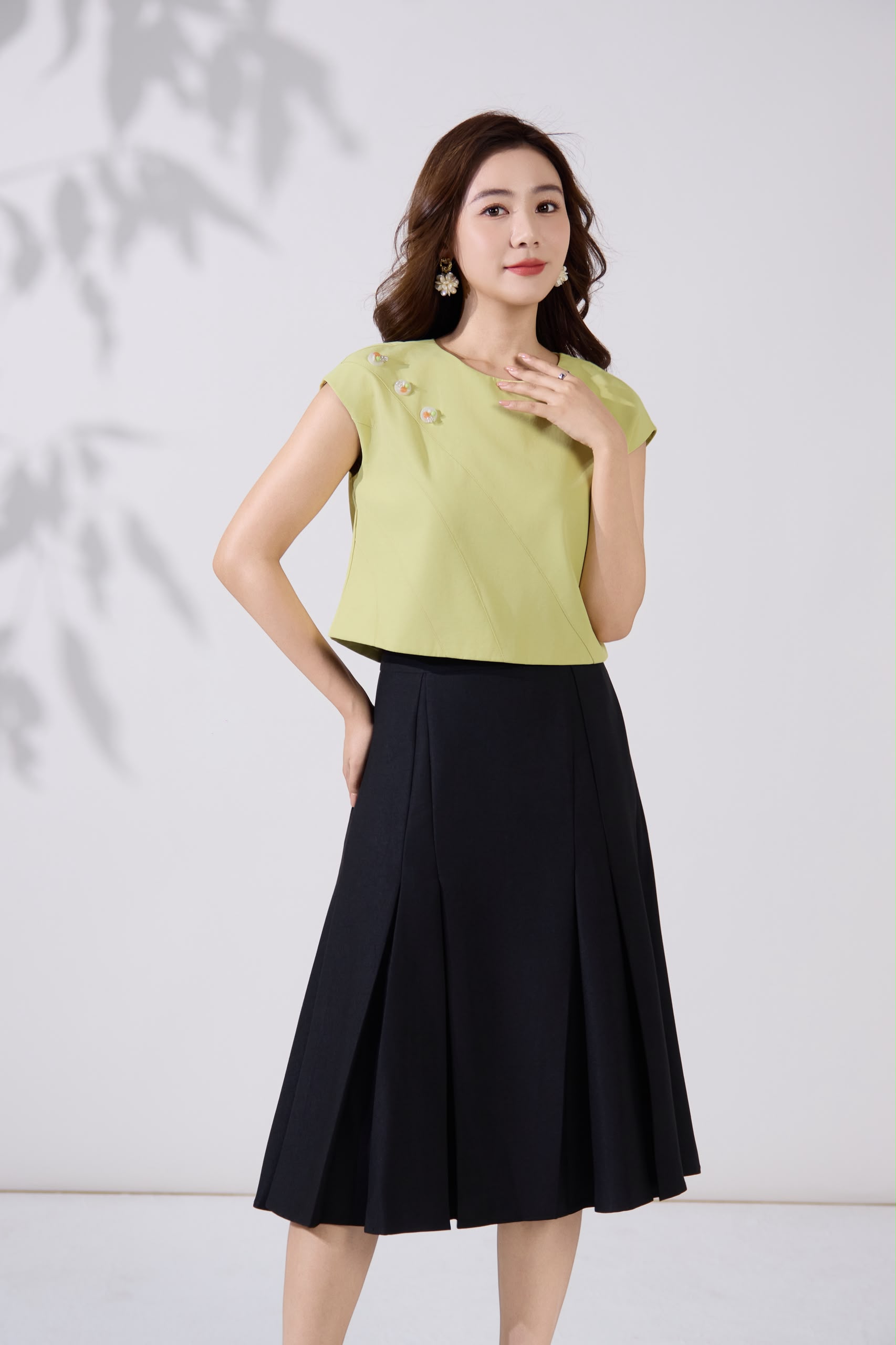 10141354 Elara Floral Embellished Blouse