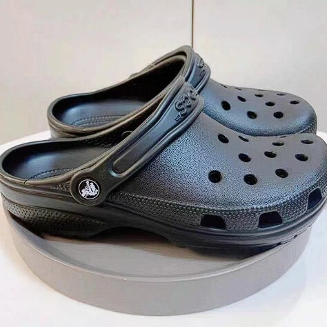 成人洞洞鞋 - 1件 現貨