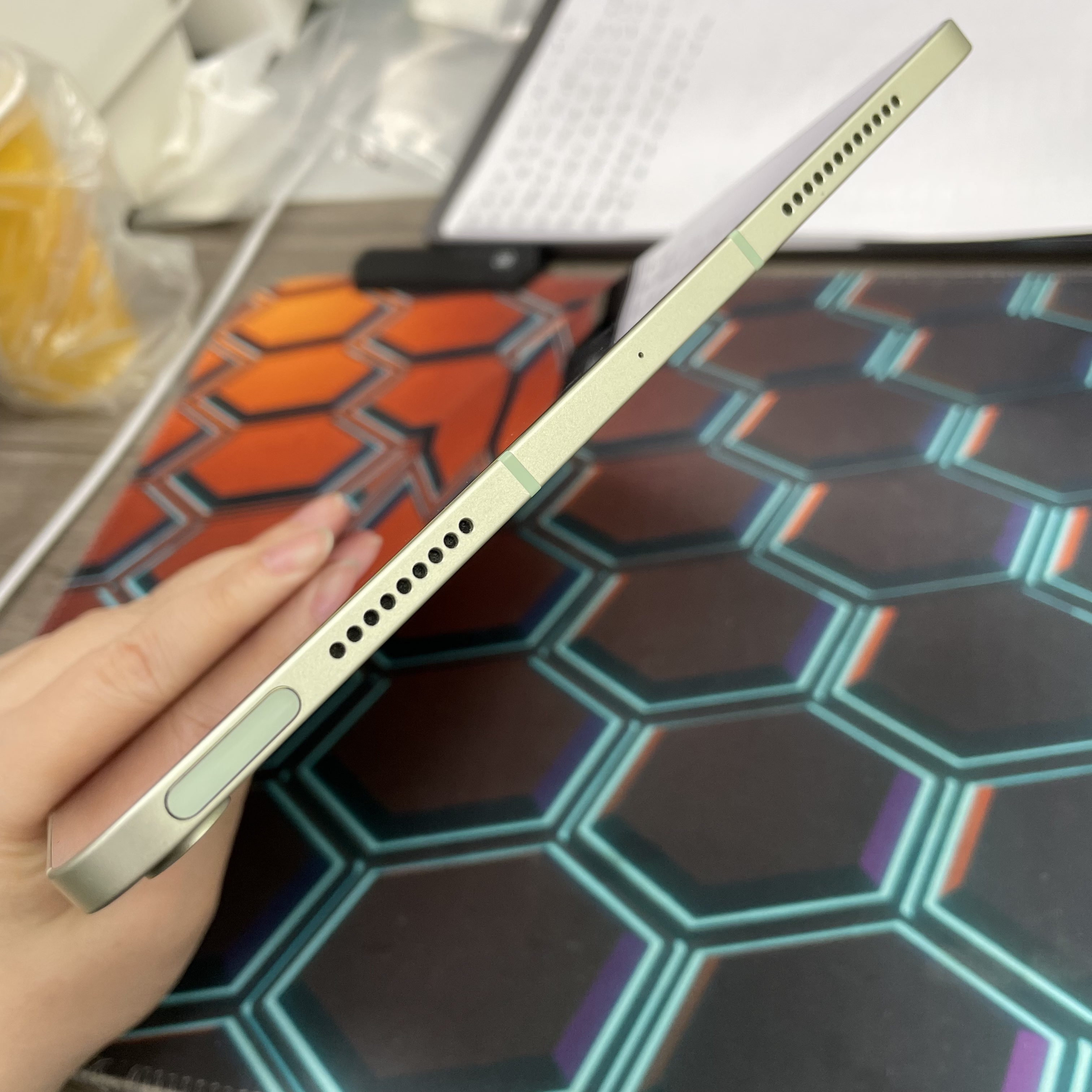 *840280 iPad Air 4 完美機 64GB 插卡版 綠色 gray