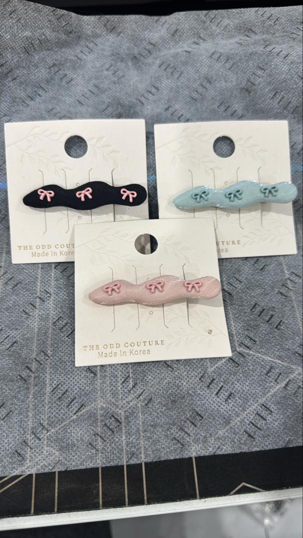 Triple Ribbon Bow Clip