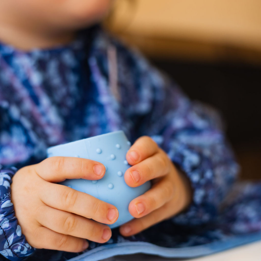 TIDY TOT 自動平衡開口學習杯 50ml - 藍色花園【建議4個月或以上】