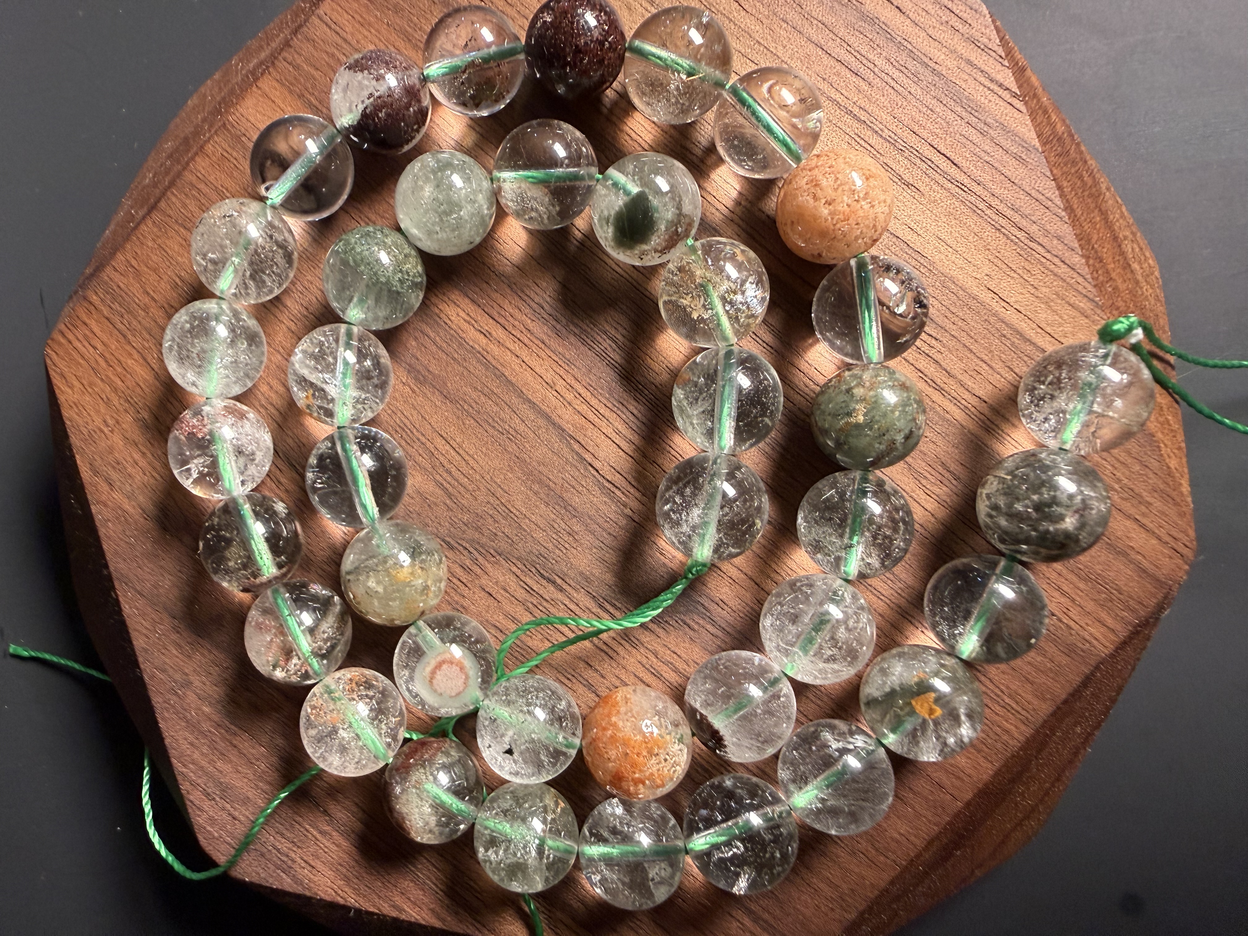 幽靈串珠 （10mm) (因應訂單客製手串，可穿兩條16cm)