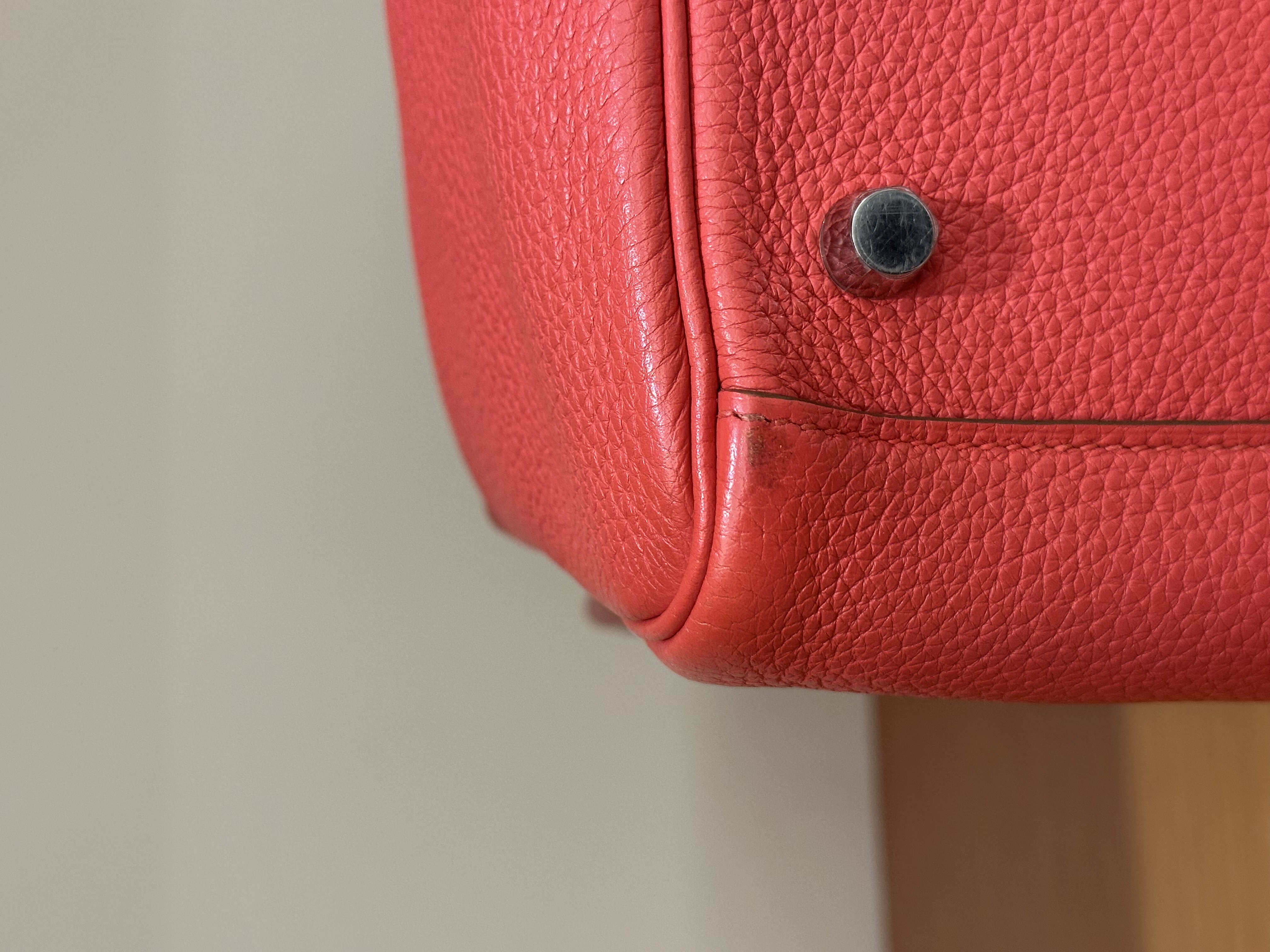 直播貨品 |  [1個-$100 2個-$300］Stamp框P HH26