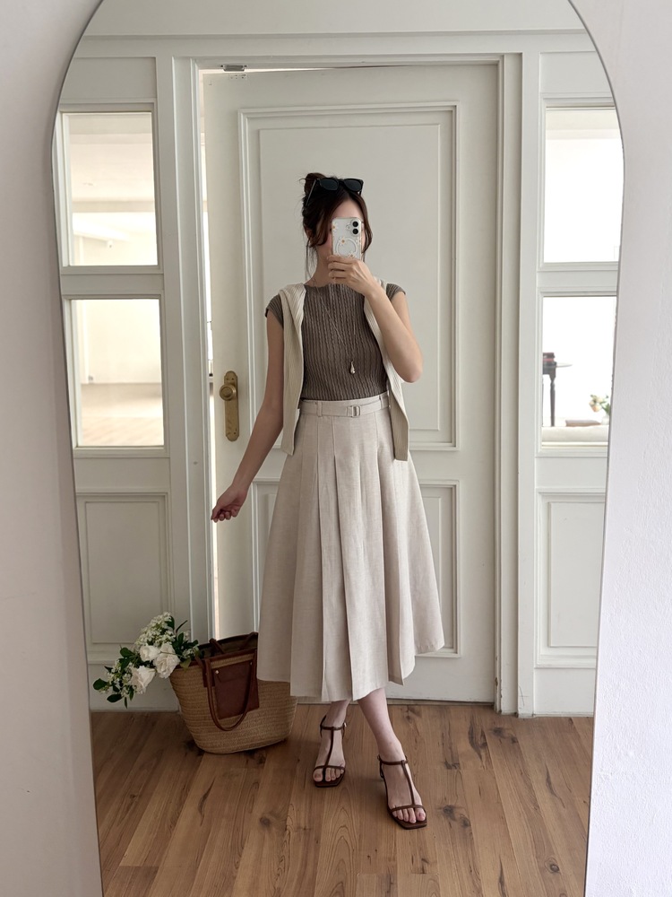 Linen Blend Pleated Skirt (Oat)