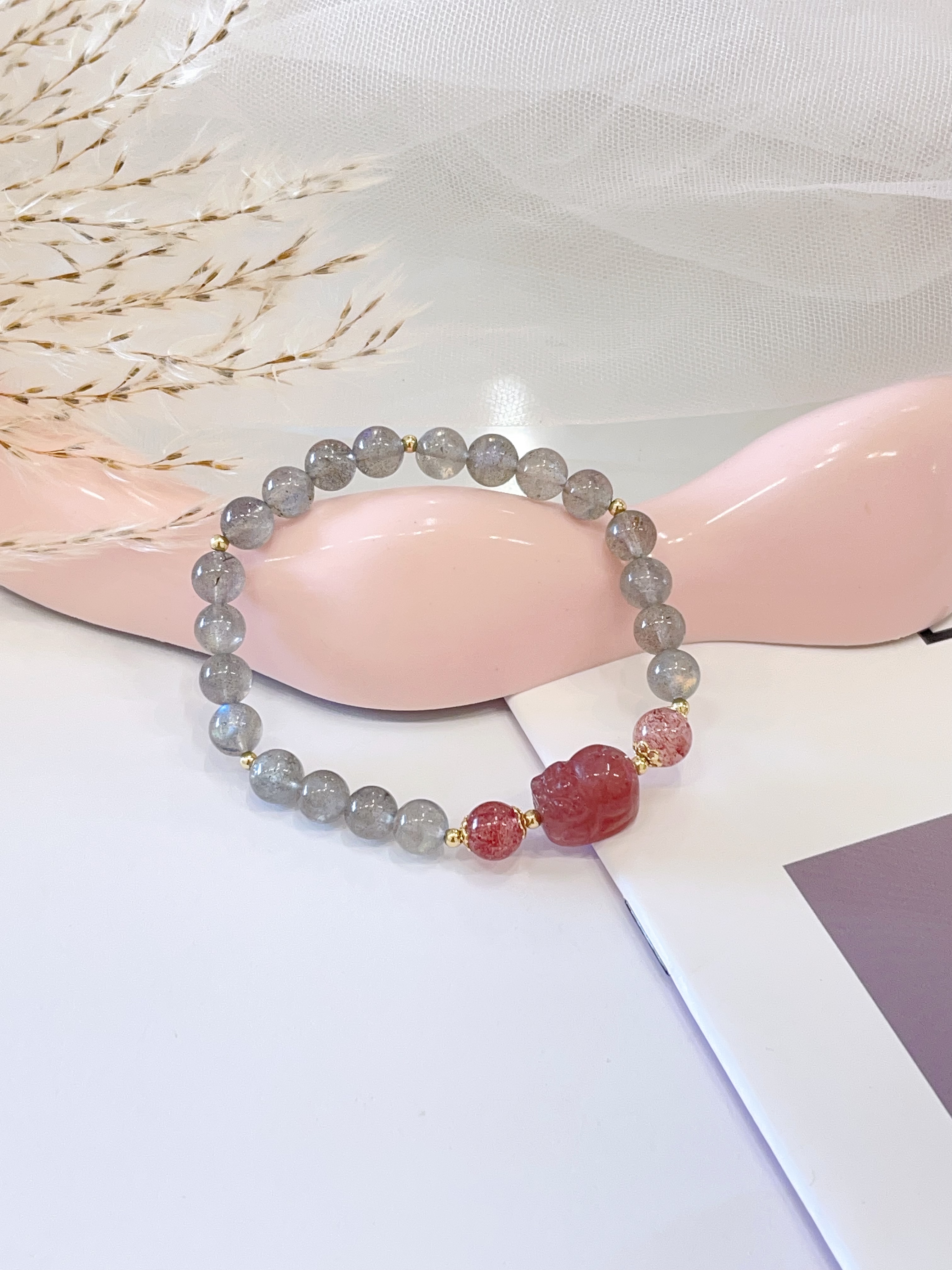 🌙🍓 月光石 × 草莓晶 × 草莓晶貔貅手串 Moonstone, Strawberry Quartz & Strawberry Quartz Pixiu  | 7mm