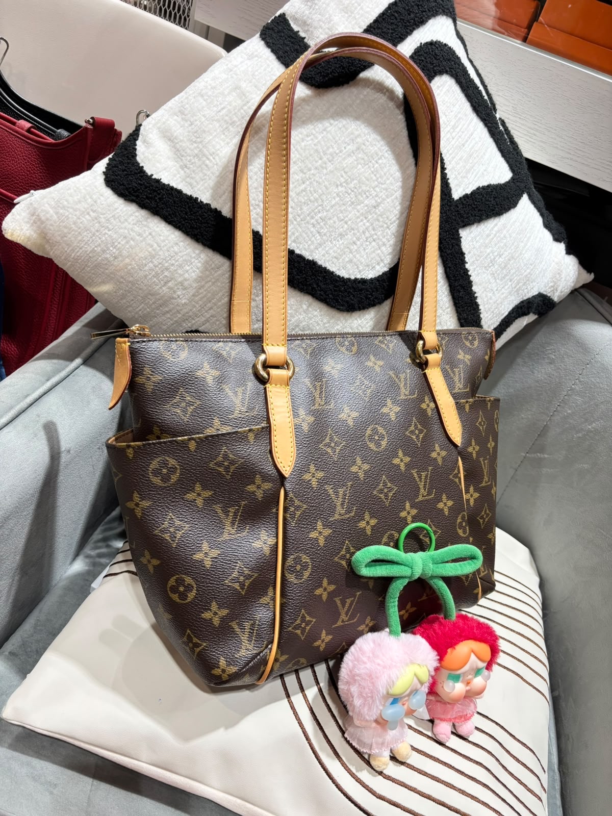 Lv totally pm tote bag 100%Authentic,98%new ✅dust bag