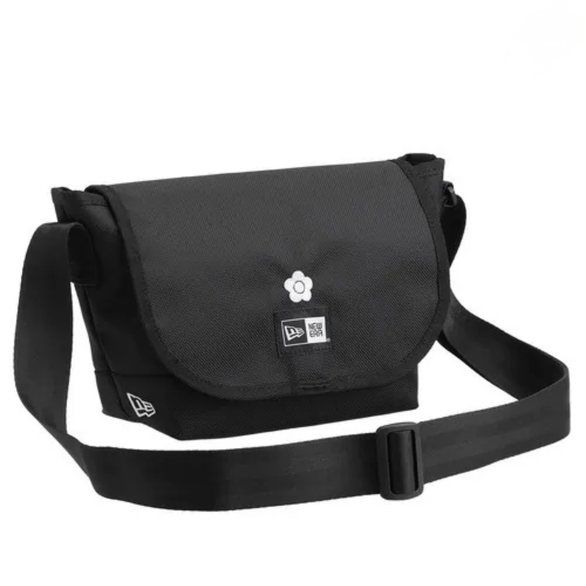 NEW ERA x MARY QUANT FLAP SHOULDER BAG