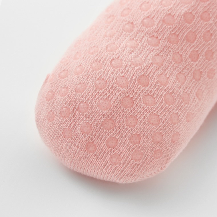 💚預訂 台灣直送💚兩色純色防滑中筒襪三對裝