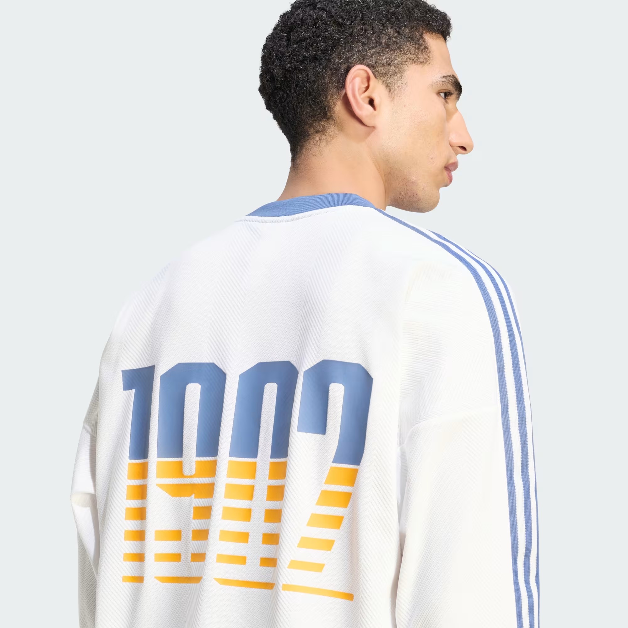 Adidas Real Madrid 皇家馬德里 LIFESTYLER 街頭風球衣 KG2989