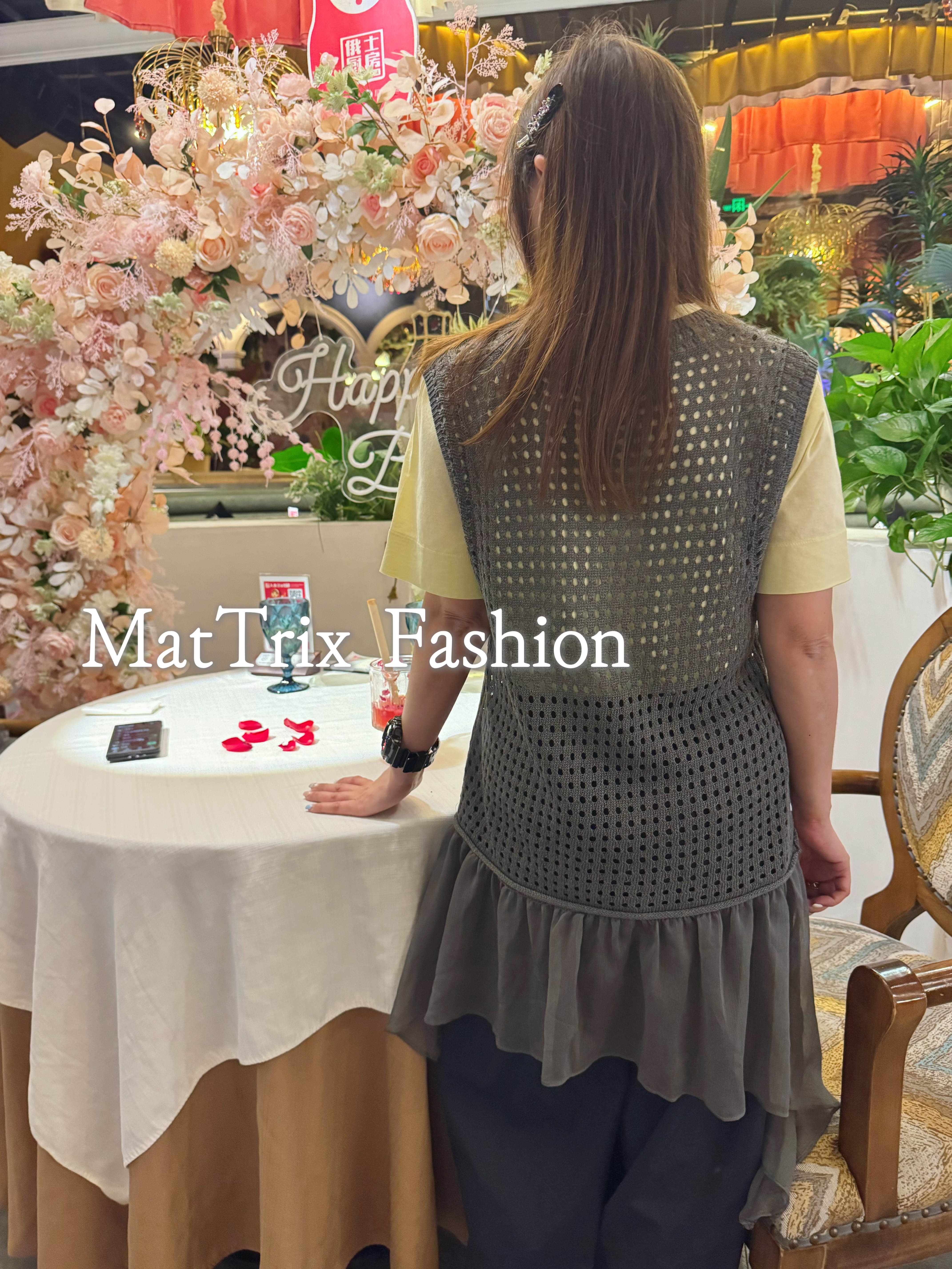 線織拼雪紡背心