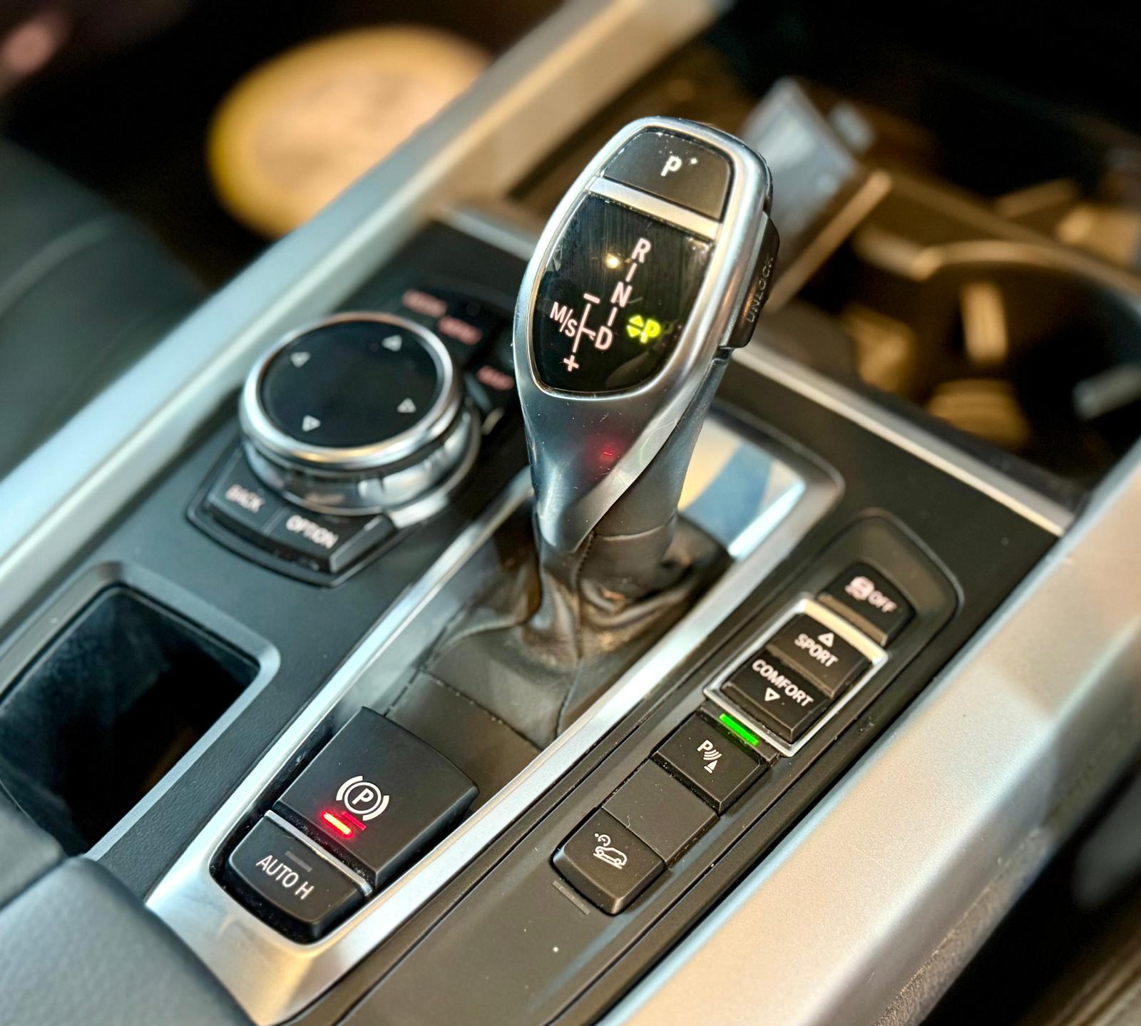 B.M.W. X5 XDRIVE30D (F15) 2013