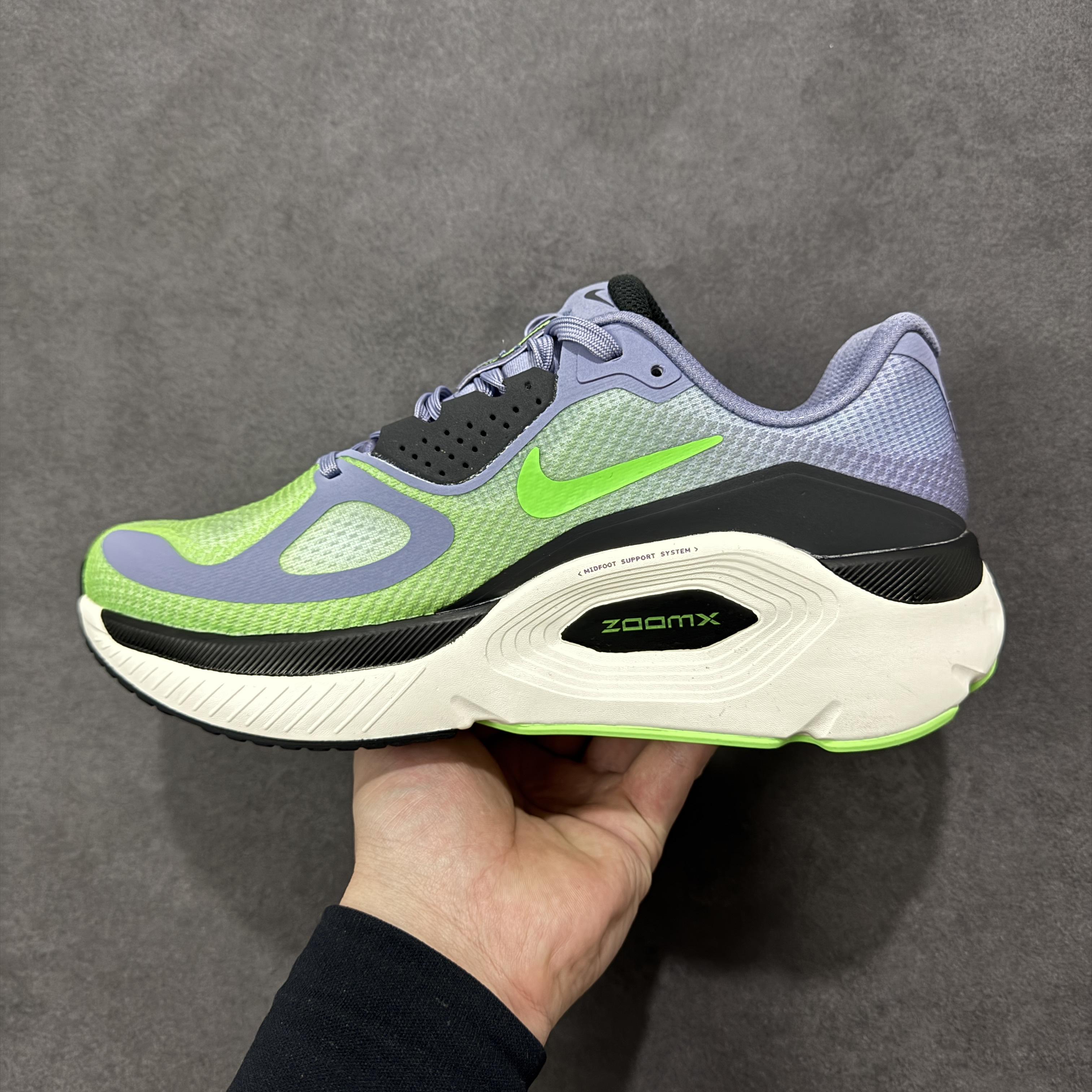 Nike Structure Plus HQ3048-501