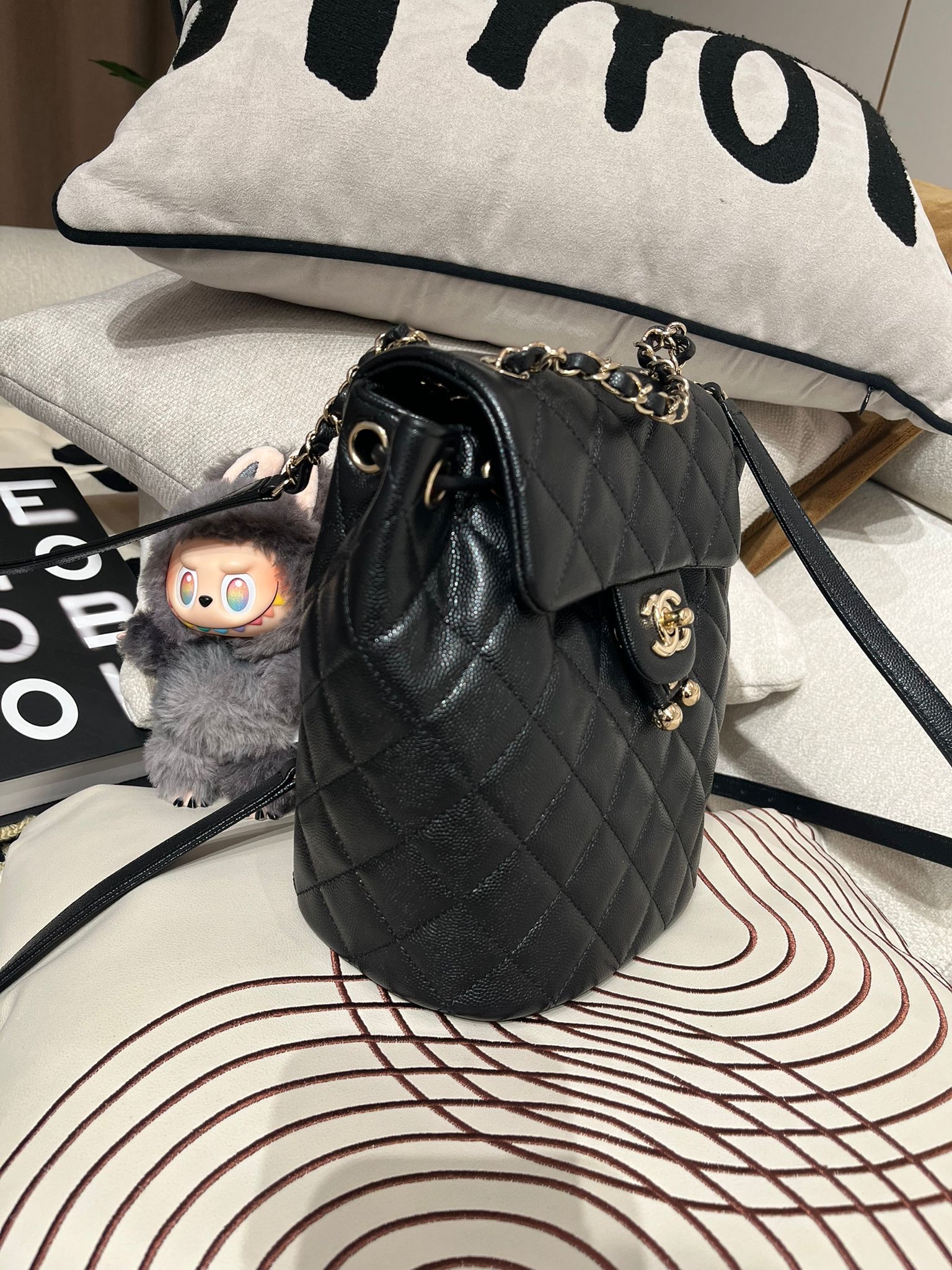 全新 Chanel classic backpack 荔枝牛皮黑色金扣 100%Authentic ,全新未使用品 ✅晶片✅dust bag✅盒 