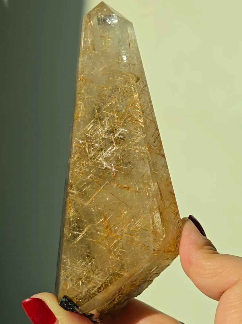Sagenite golden lattice rutilated quartz point - RT1472