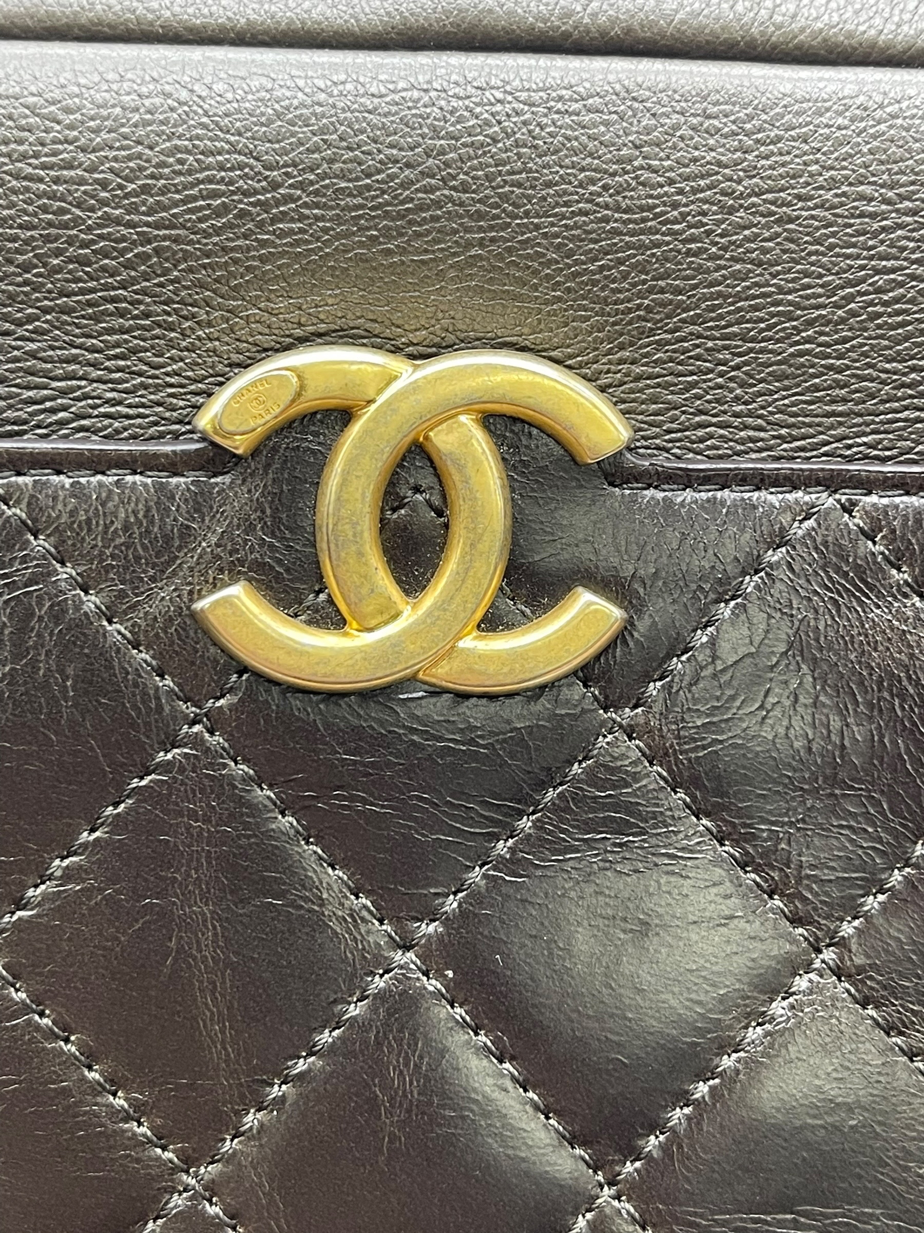 Pre-owned CHANEL Camera Bag / Product Code: 071305