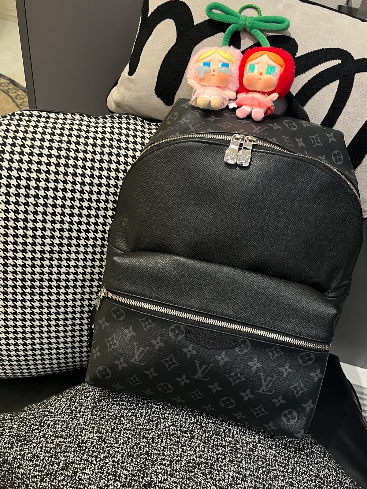 Lv Taigarama Discovery Backpack M31033 100%Authentic, 98%New ✅Dust bag