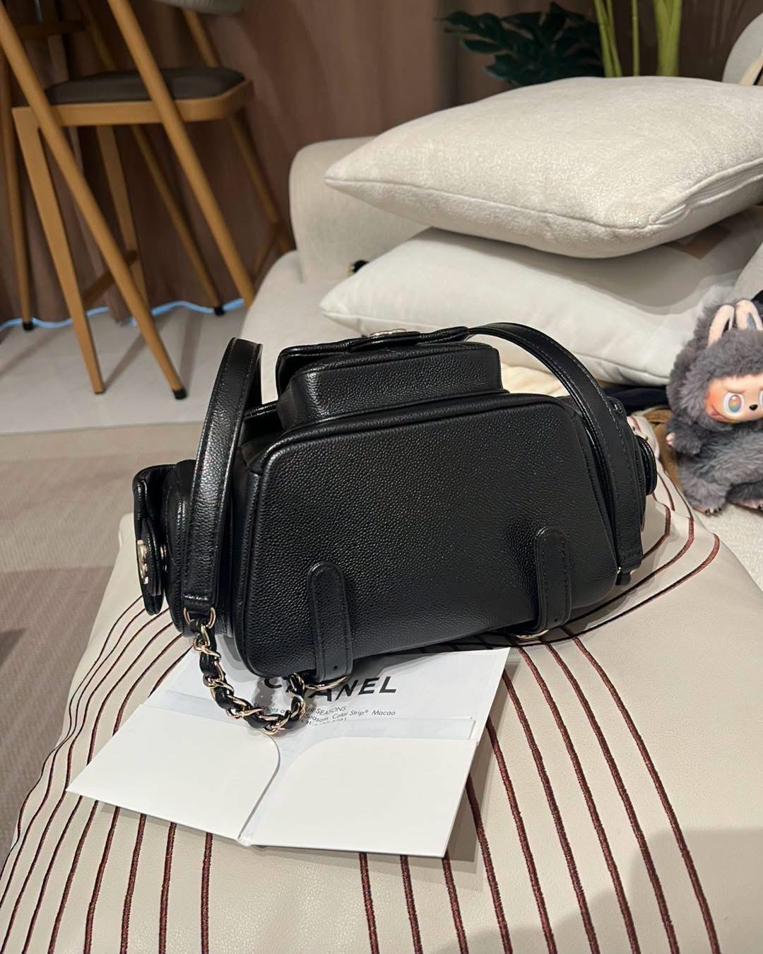 全新CHANEL Duma backpack AS4399 黑魚子醬牛皮淡金釦菱格紋，W20x18x10cm 100%Authentic, 全新貨品 ✅香港單✅晶片✅防塵袋✅box 