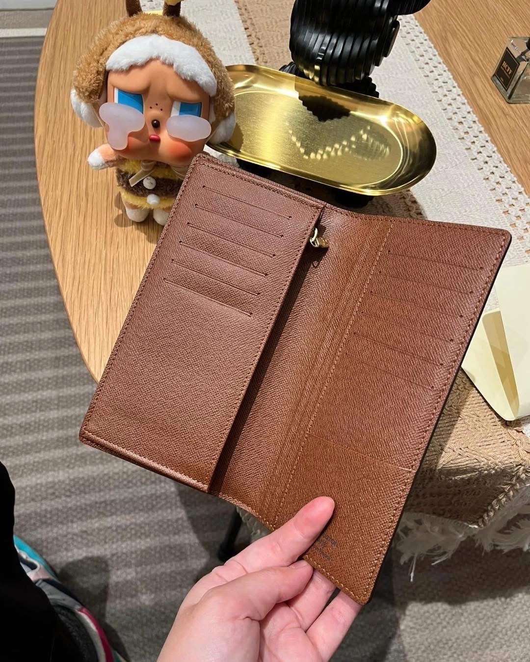 LV Brazza Long Wallet Monogram M66540 100%Authentic,unused✅box