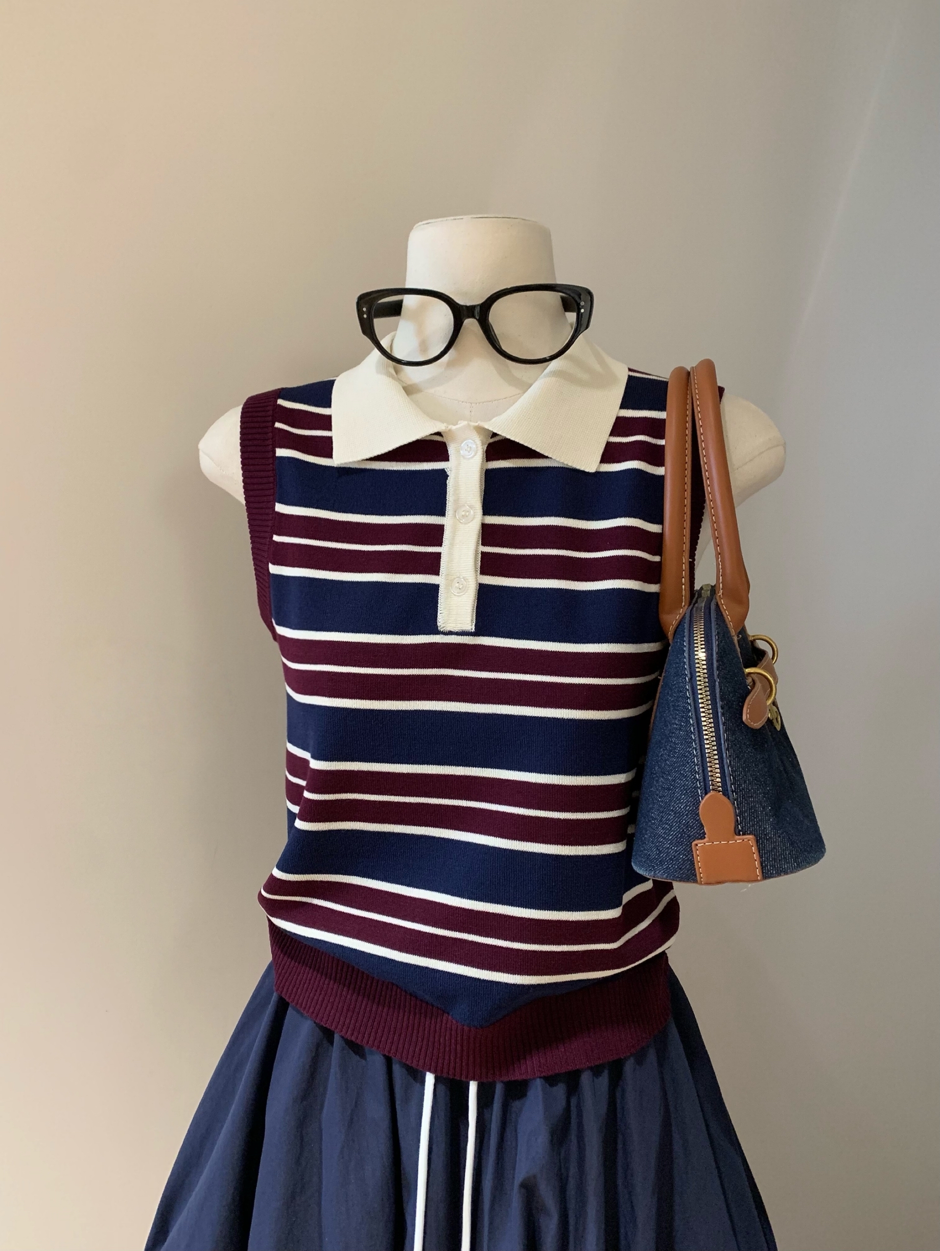 韩系小清新学院风Polo领条纹针织上衣+抽绳短裙 ( 1 colours)