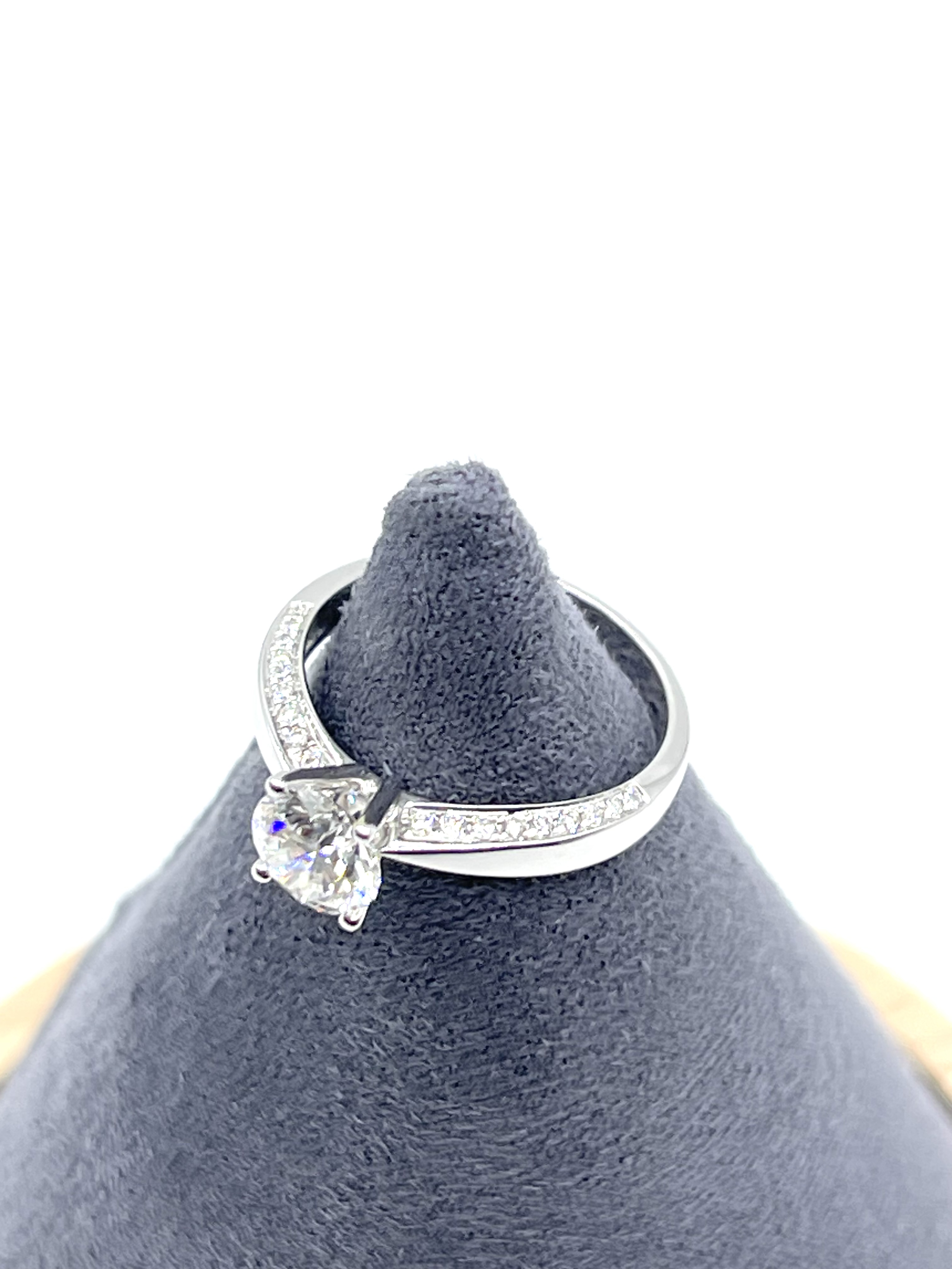 Pre-owned GIA Diamond 1.01ct / Product Code: 26032806