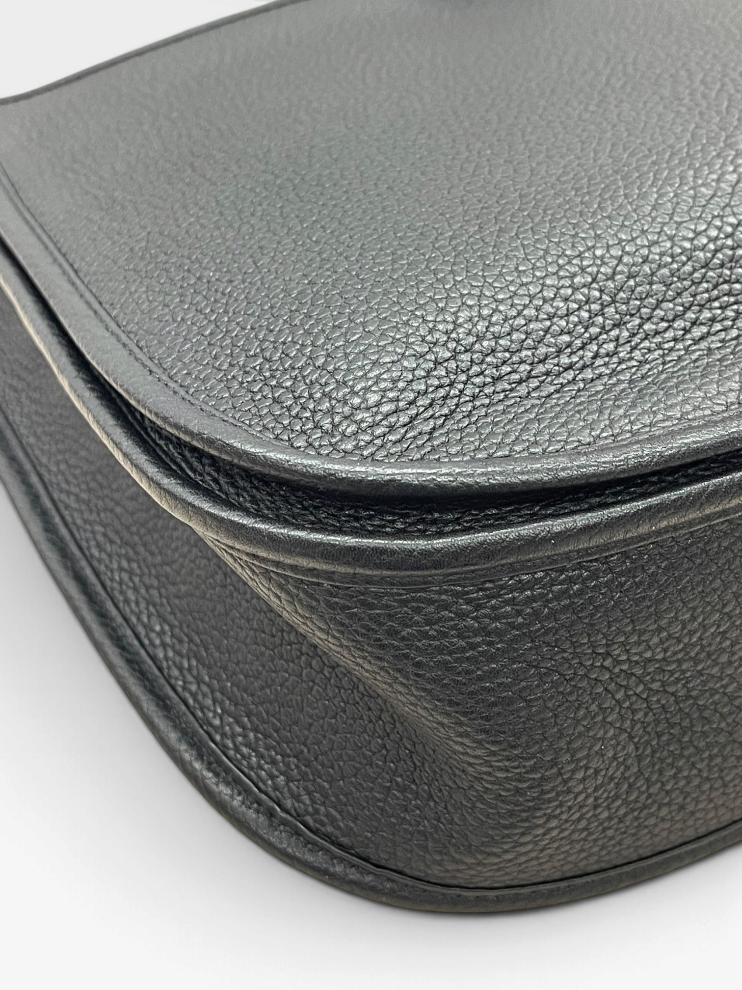 Pre-Owned HERMES E29 / Stamp T / Product Code: 101703