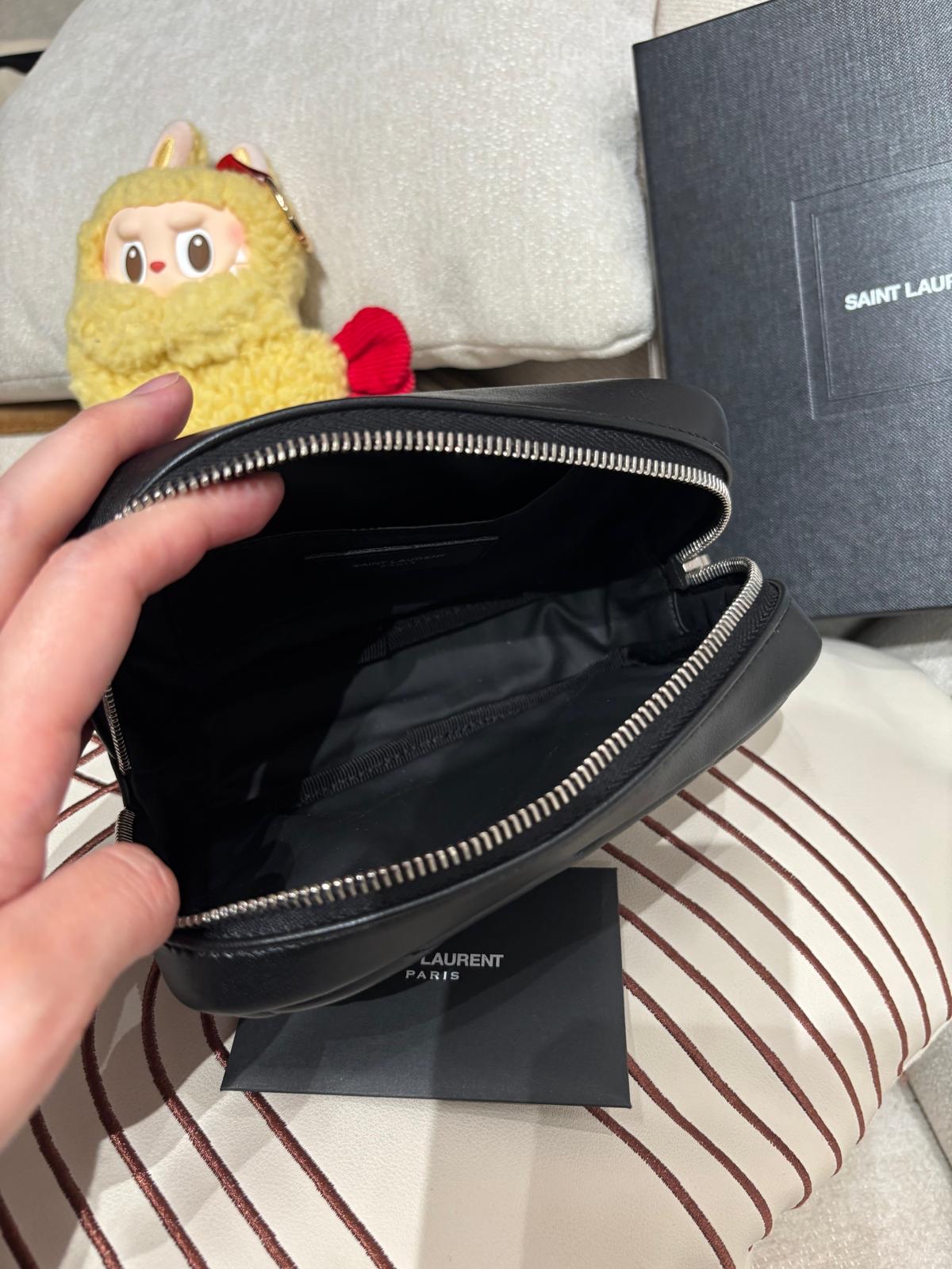 Ysl loulou pouch SAINT LAURENT Black Calfskin Pouch 100%Authentic, 99%new ✅certificate ✅box