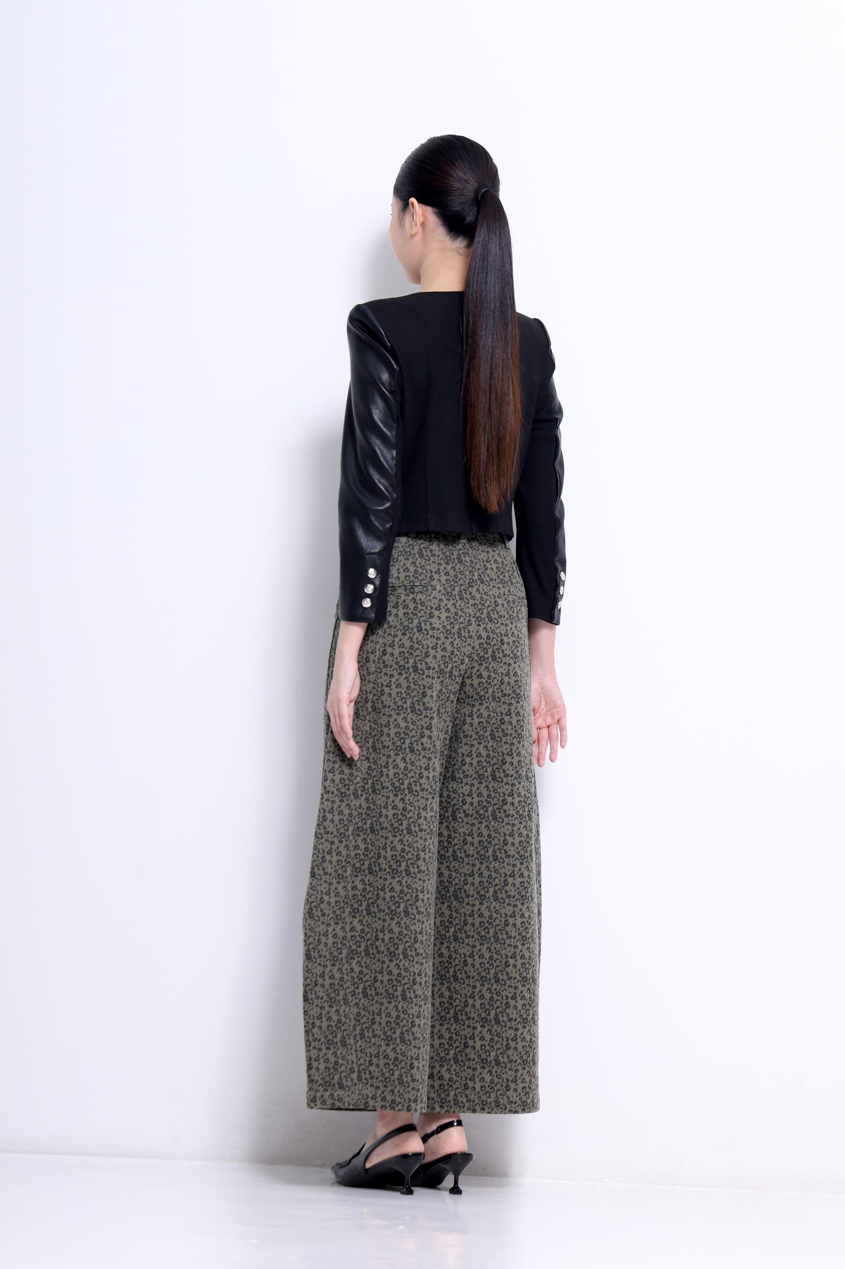 CB2710 MIX FABRIC LONG SLLV BUTTON JACKET