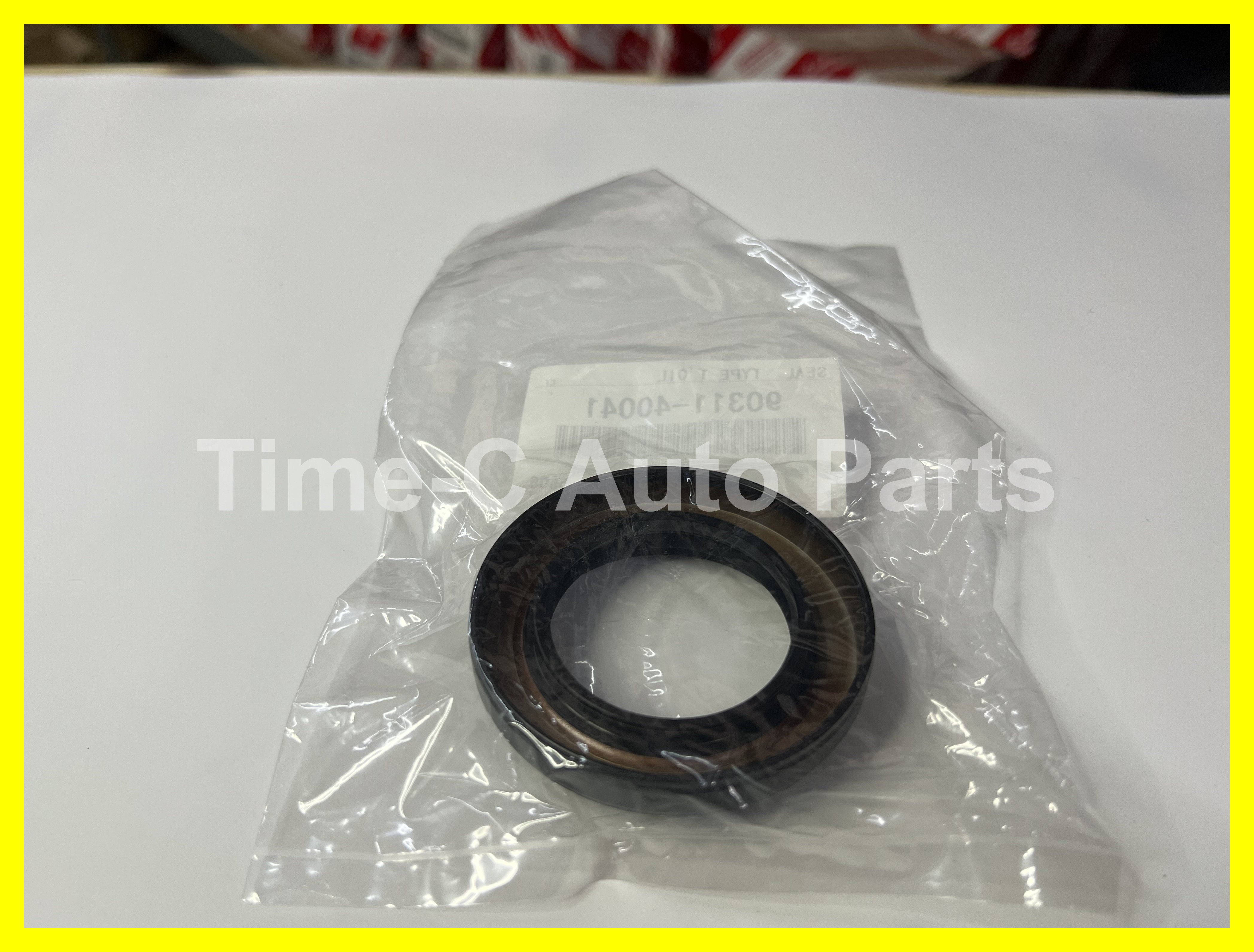右橫什油封 90311-40041 - Toyota Noah Voxy 80系