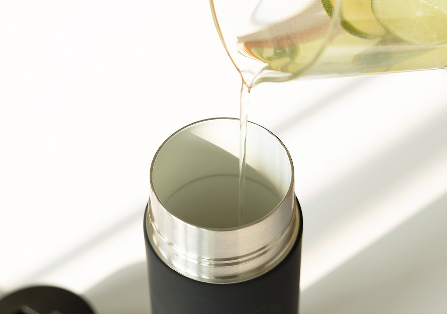 春植 陶瓷 保溫杯 (600ml)