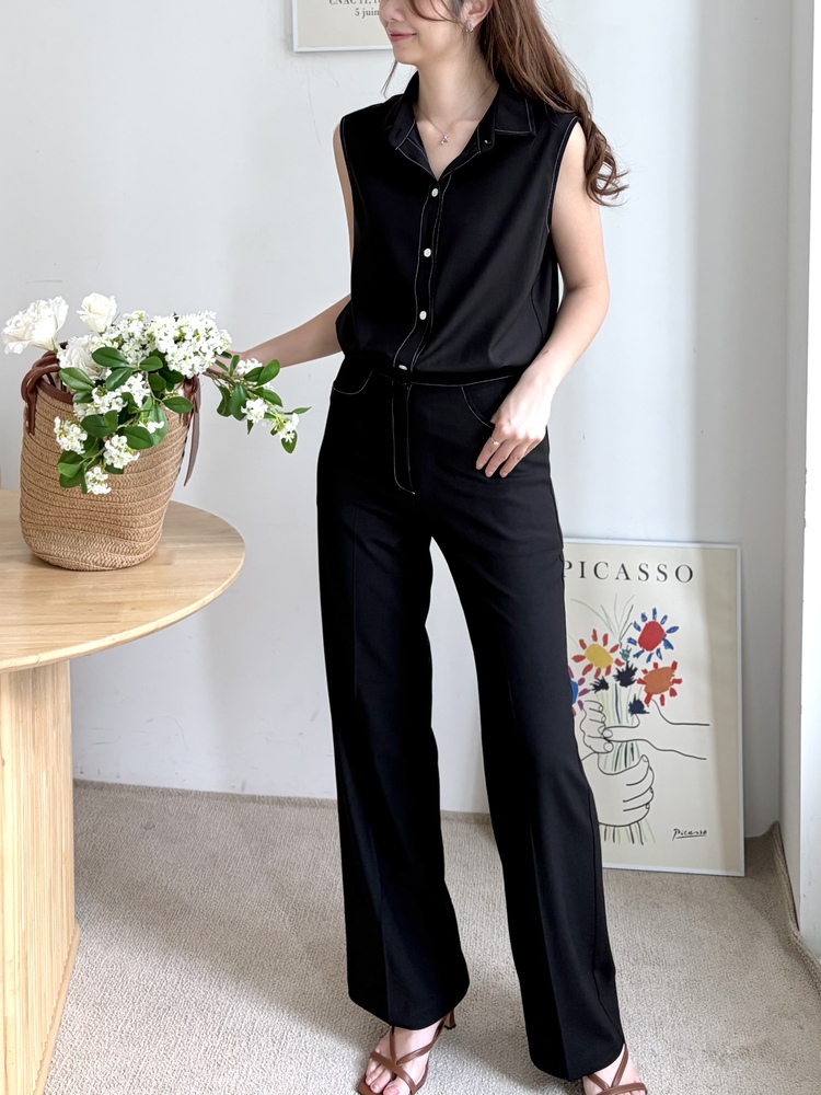 Topstitched Sleeveless Blouse (Black)