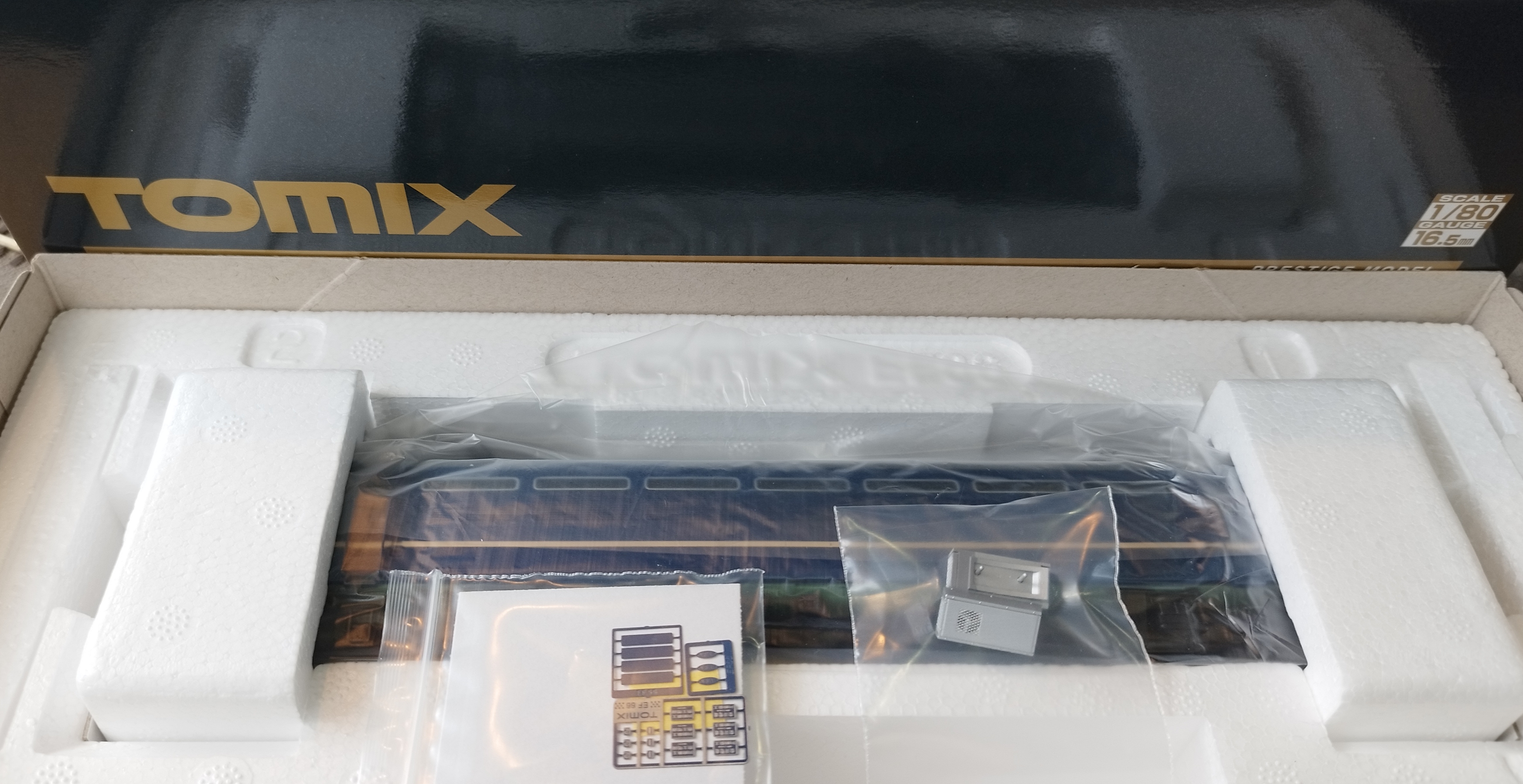 TOMIX HO-2529 EF66-0形電気機関車27号機 (Prestige Series)