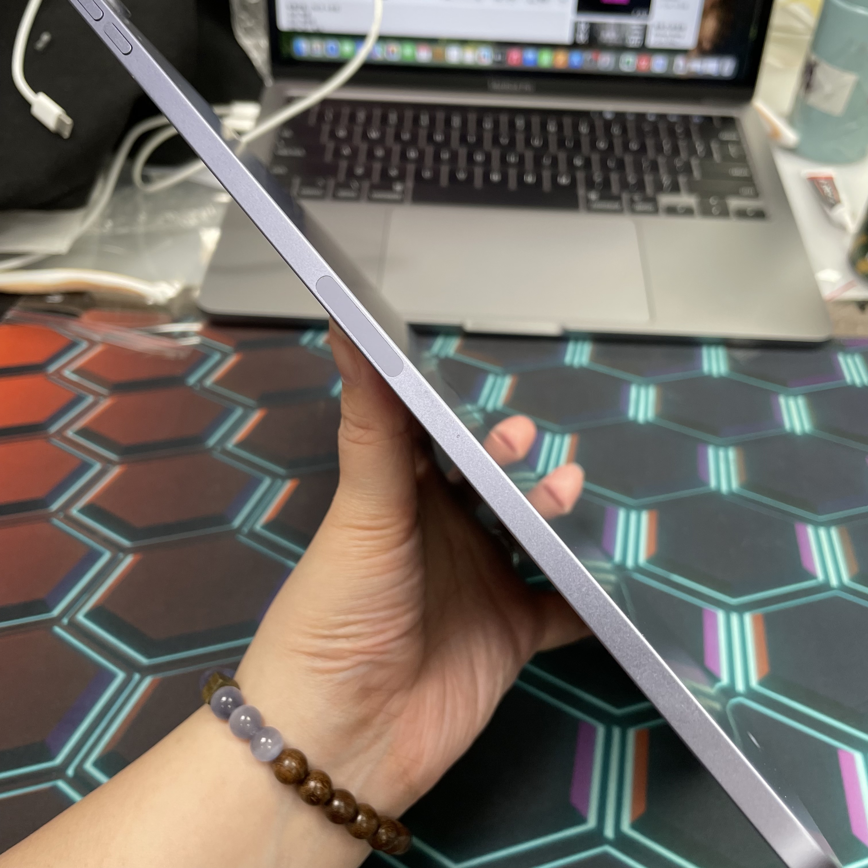 *820688 iPad Air 5 完美機 256GB WIFI版 紫色 purple