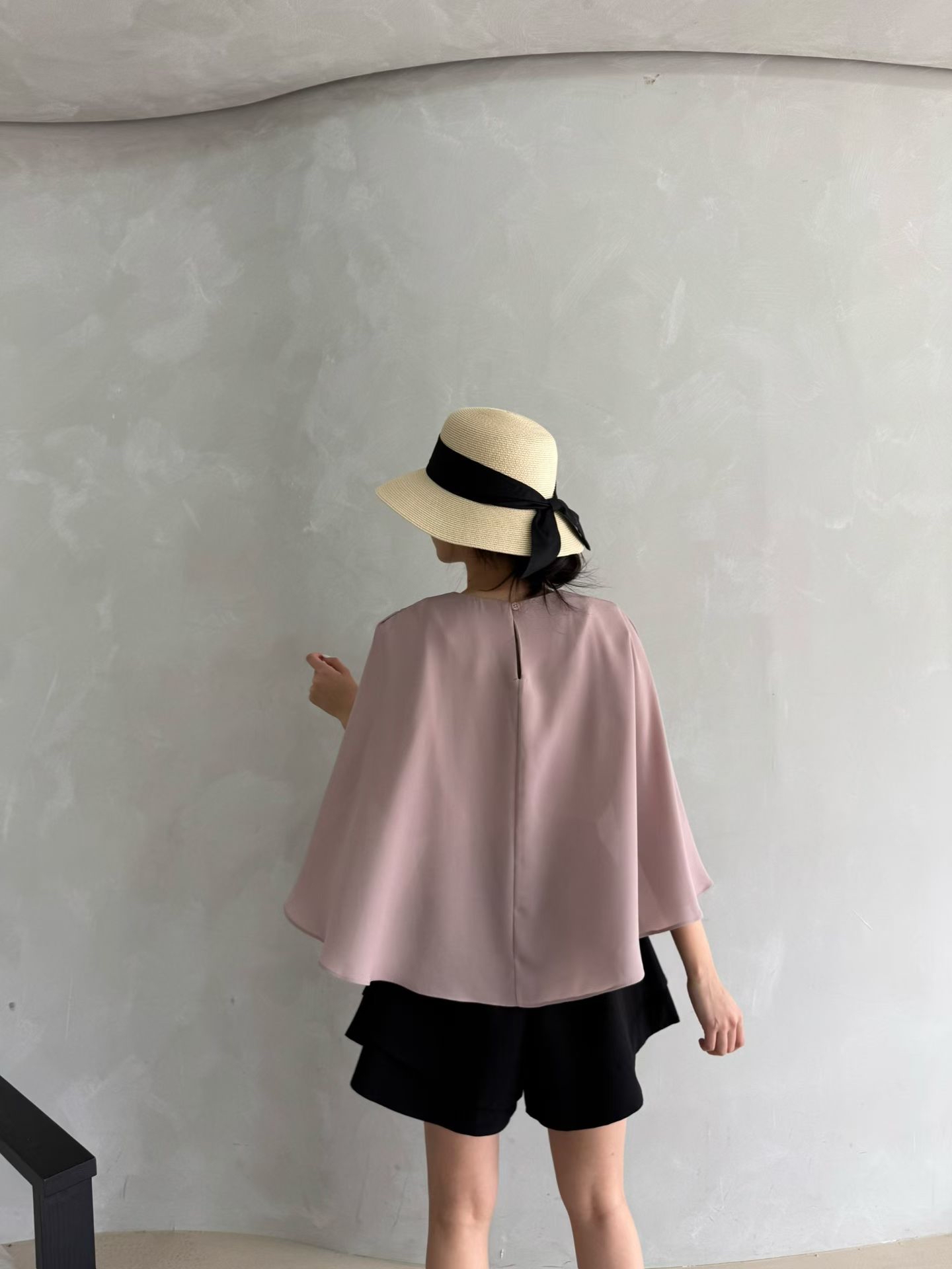 MG12_05 氣場斗蓬BL (3色)